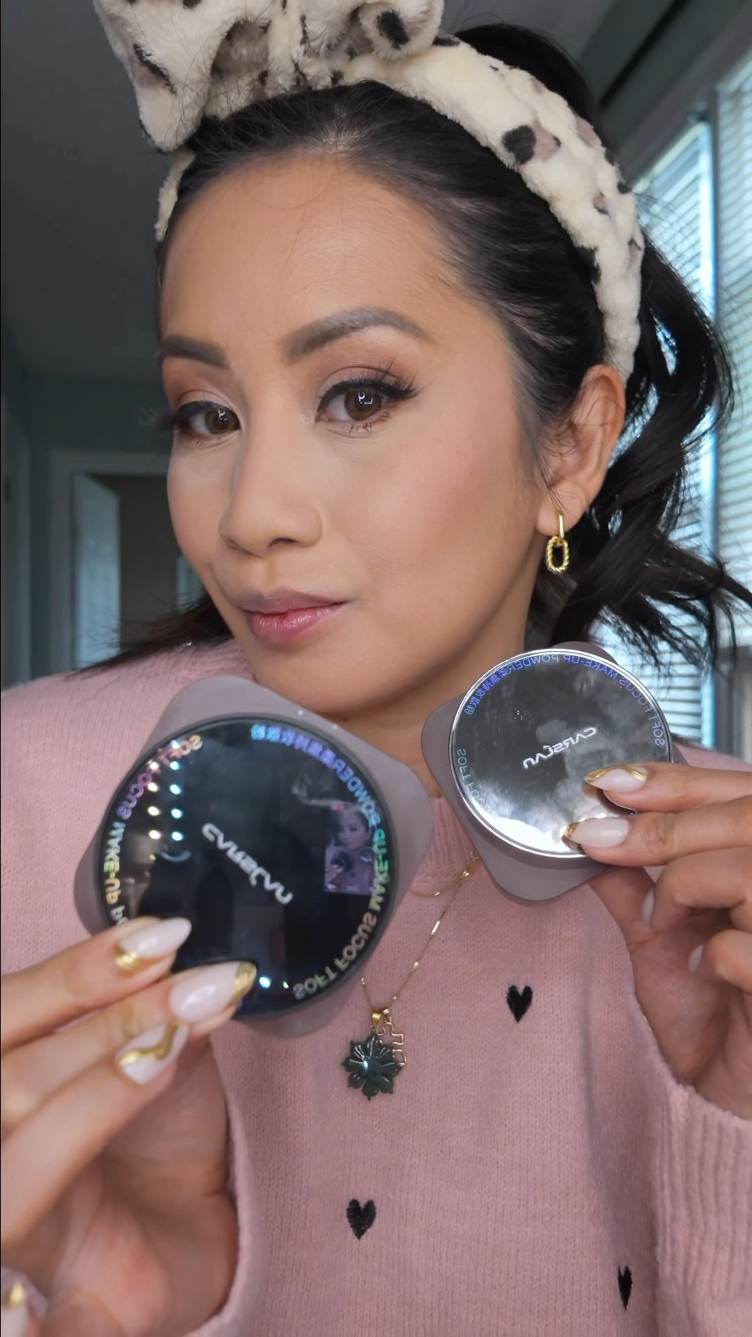 Waterproof test on the @carslan_us @Carslan Global Official Soft Focus Makeup Powder!!! WOW!!
