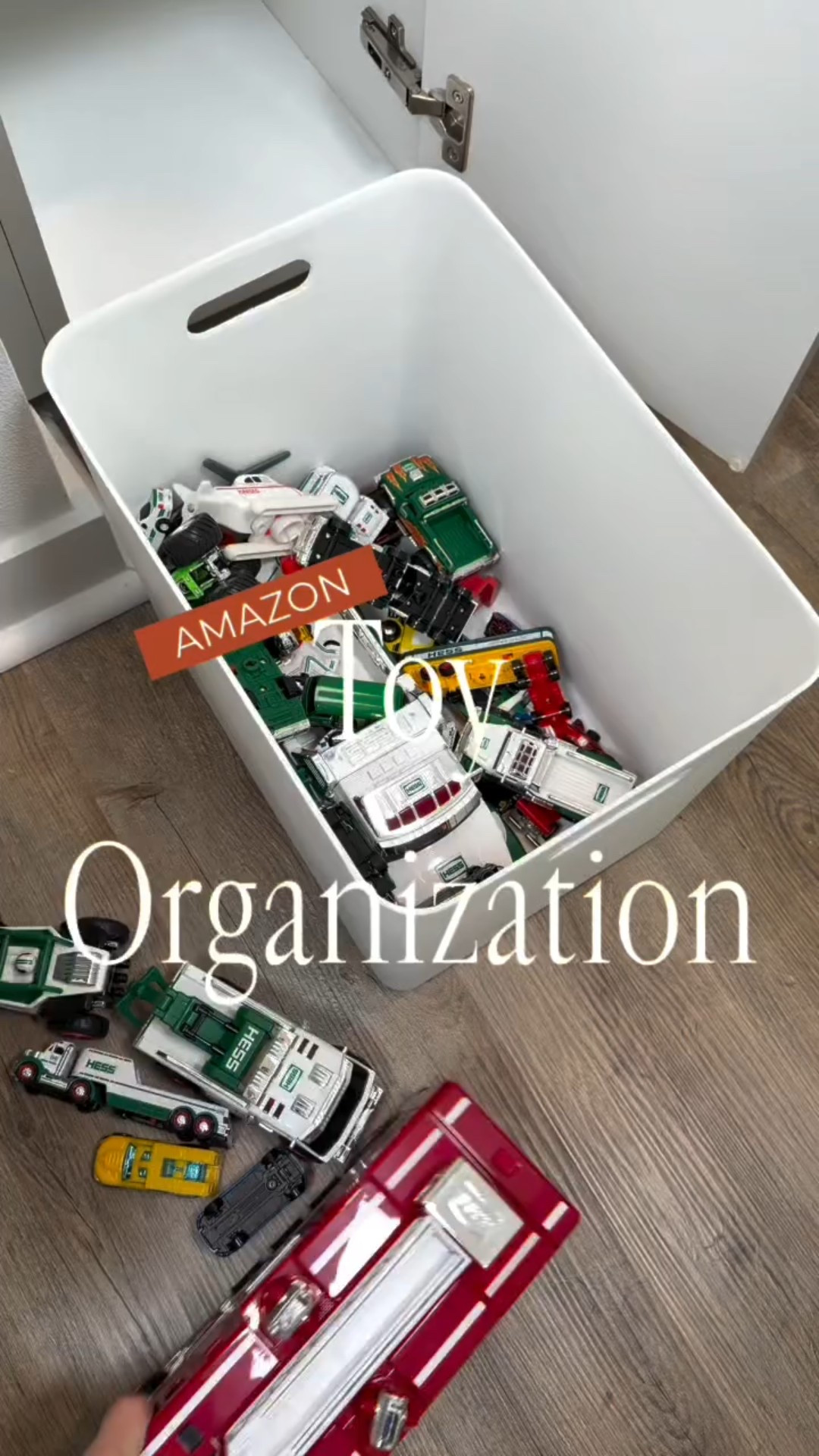 Toy Organization 🧸🦴🪀🪁🖍️🎨✨💫

Tired of seeing that same mess over and over again? Lacking storage solutions to properly put toys away around the house? We got you!

Here are a few easy toy and art organizing solutions that will fit even into the smallest of spaces! Check out how much we stored in our tiny closet!

Follow us for morning organizing ideas 🙌🏽

#neatlyembellished #toyorganization #playroomorganization #organizingtoys #toystorageideas