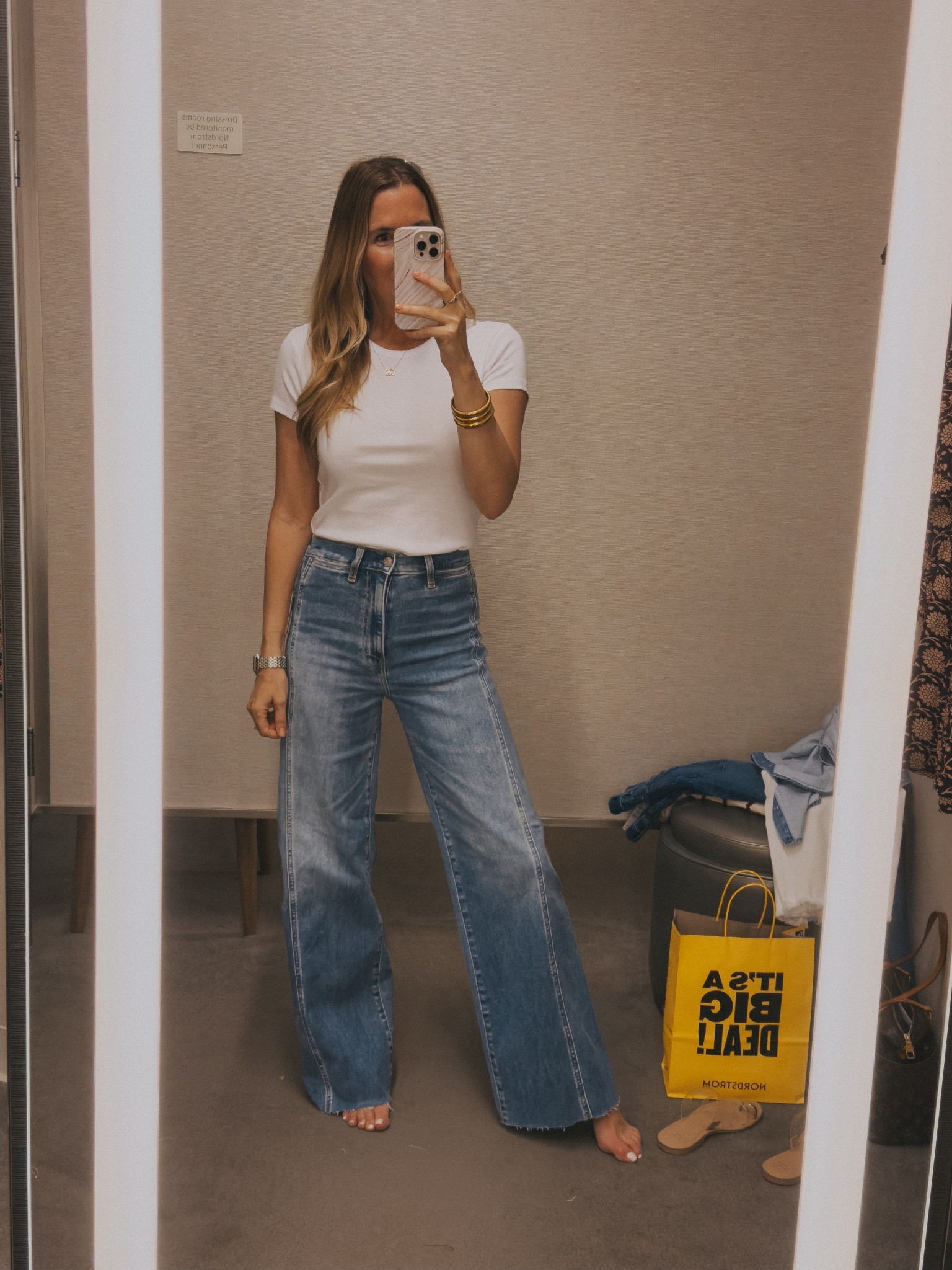 Hands down my favorite denim from the #nsale 🥰These are so good. Comfortable, true to size and love the detail. I’m 5’7” and in the 25. LOVE!! T shirt fits really nicely. True to size. 