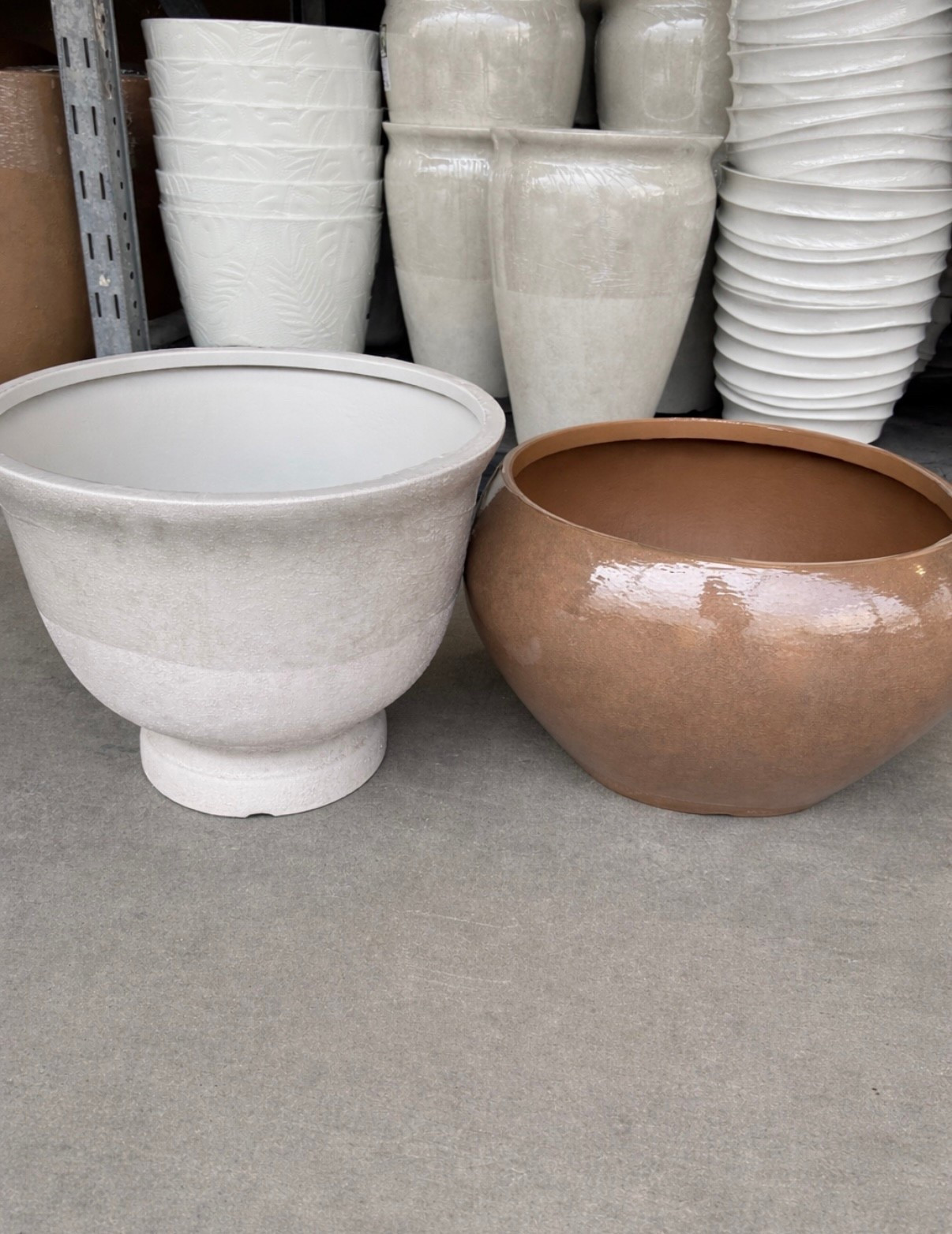 Low stock and under $35 for both of these selling out early for the season! Such a great value for a big planter 🌿