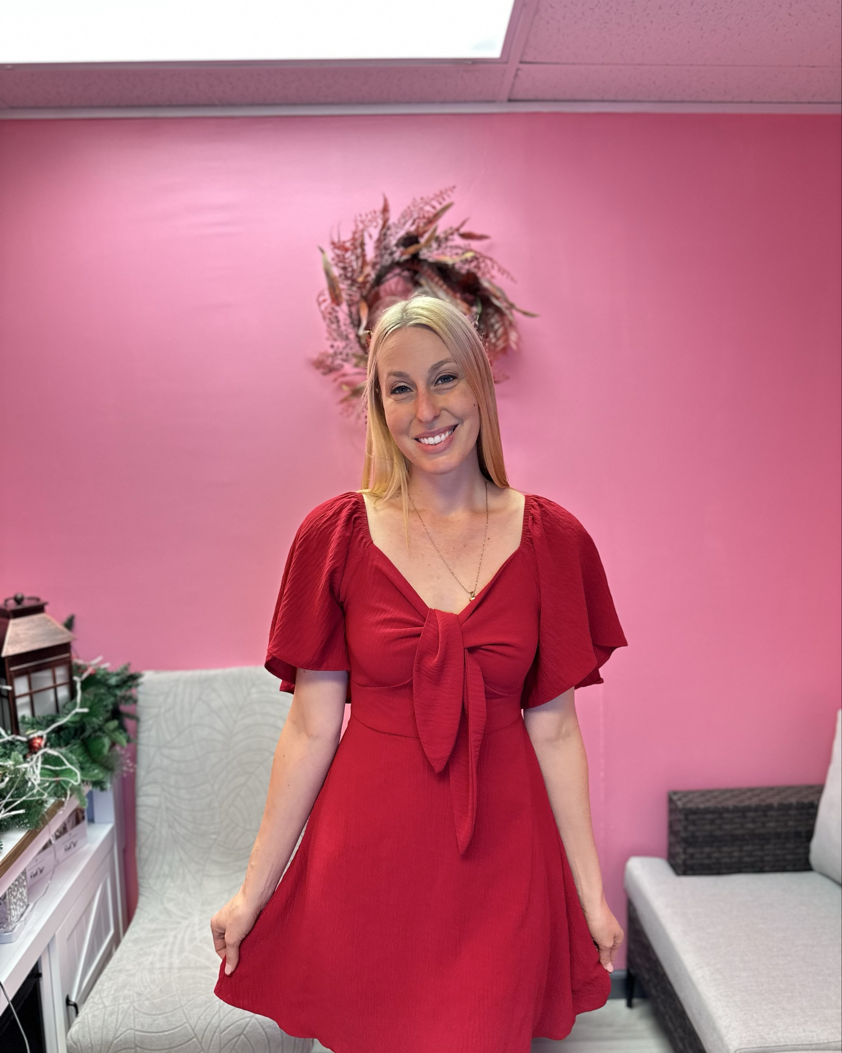 Red holiday swing dress 
❤️ this dress is so cute for all year but it even works for Christmas dinner 
❤️ it is fitted on top and has no stretch 
❤️ I am wearing size small, fits true to size, I am 5’10”

#LTKFindsUnder50 #LTKTall #LTKHoliday