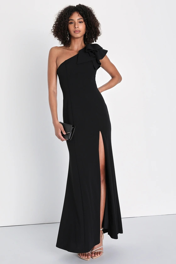 Dramatic Elegance Black Ruffled One-Shoulder Mermaid Maxi Dress | Lulus (US)