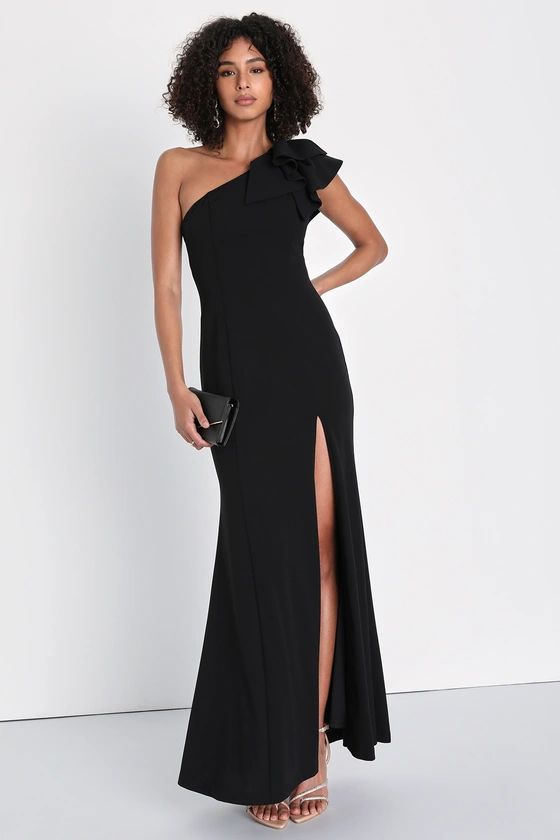 Dramatic Elegance Black Ruffled One-Shoulder Mermaid Maxi Dress | Lulus (US)