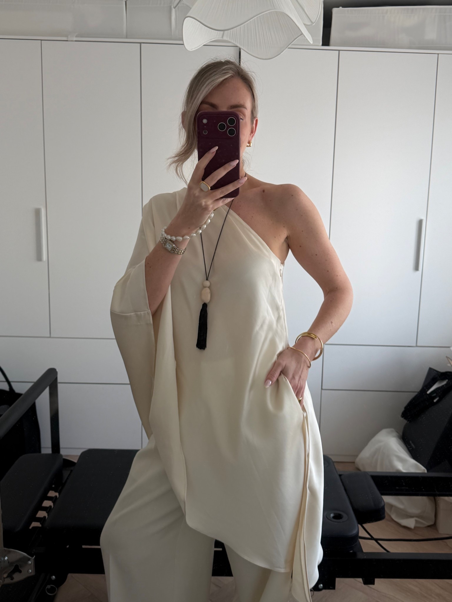 Stunning satin cape top. I wear a size XS 🤍✨ 

Cape, cream cape top, tassel necklace, satin top, one shoulder top 


#LTKspring #LTKsummer #LTKstyletip