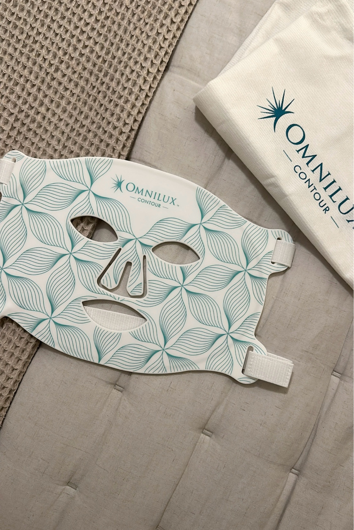 red light therapy mask ✨  

#LTKGiftGuide #LTKOver40