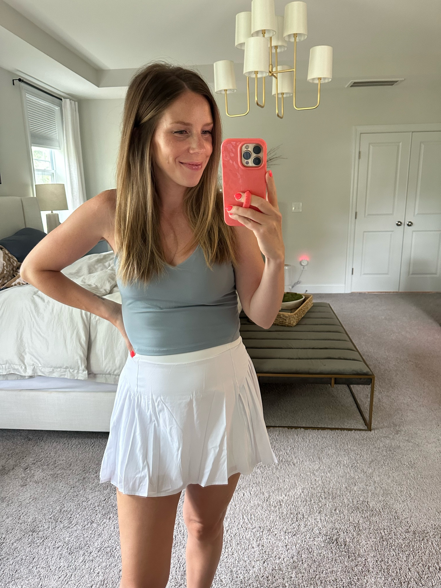 Cute athleisure outfit for summer 