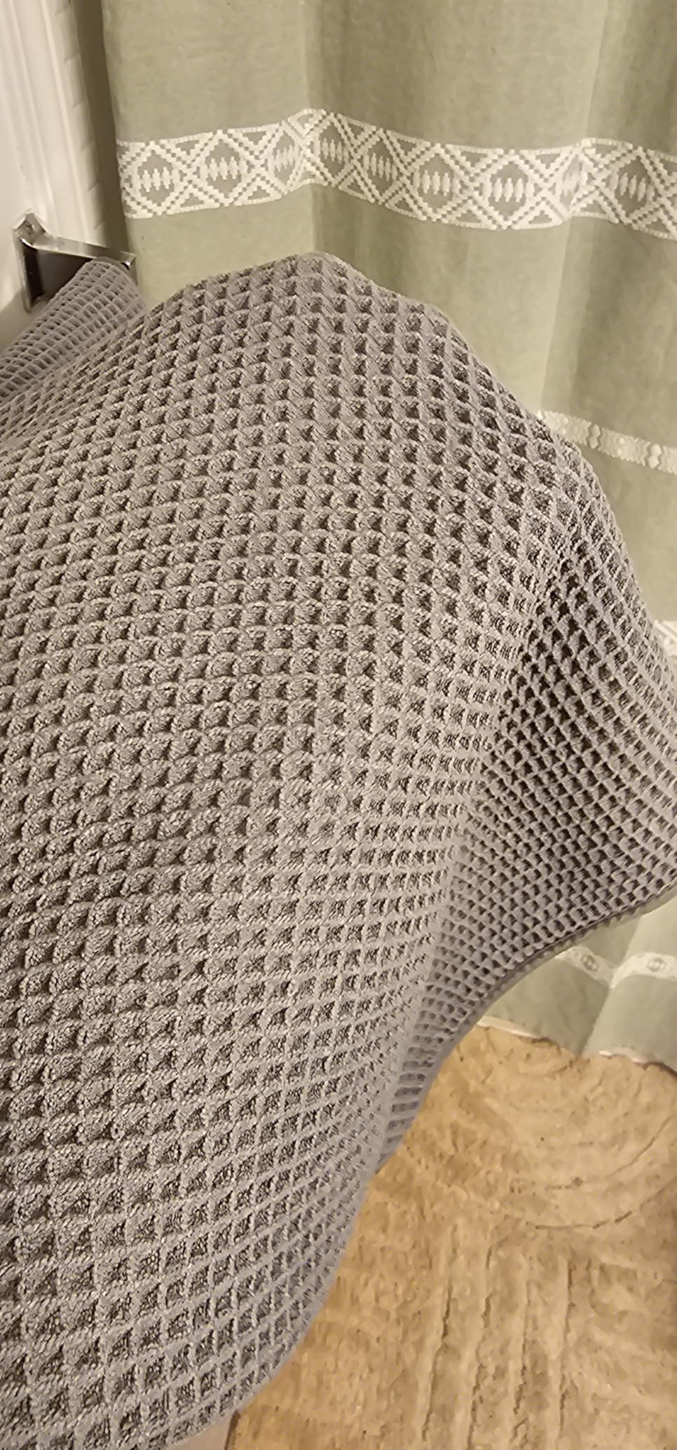 POLYTE 430 GSM Microfiber Oversize Quick Dry Lint Free Bath Towel, 60 x 30 in, 4 Pack (Waffle Wea... | Amazon (US)