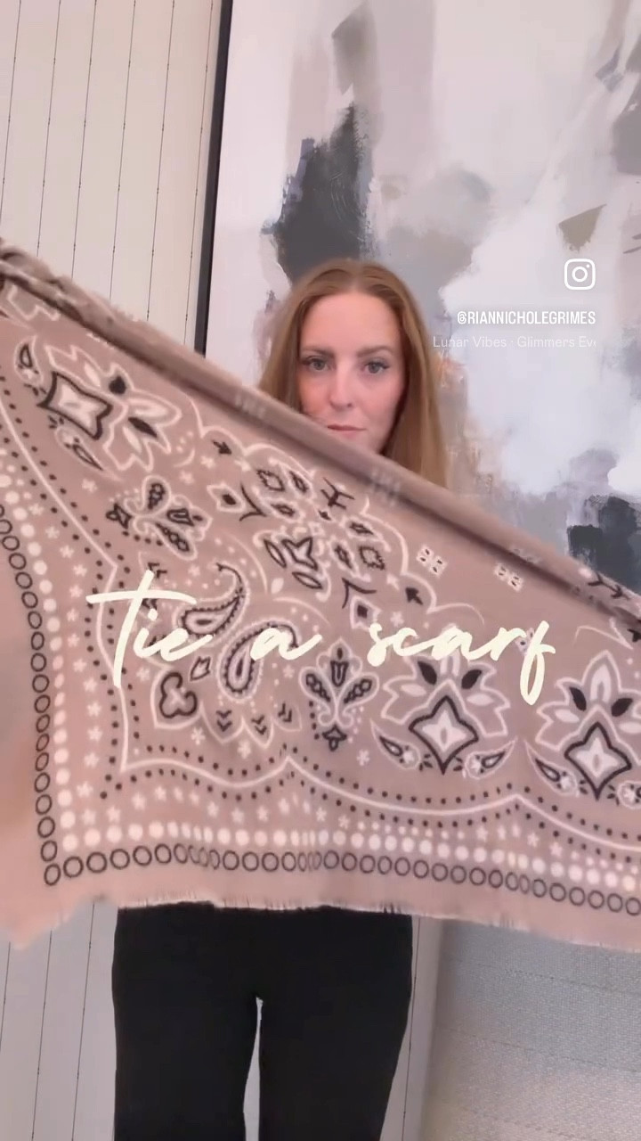 Tie a big scarf with me • date night look 



#LTKootd