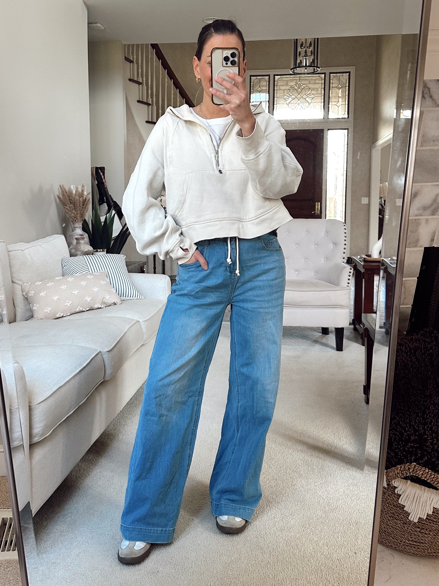 Spring outfit of the day!
Weekend outfit with this wide leg comfy jeans from Amazon! Run a tad big. Lululemon scuba pullover - I sized up to a M/L.



#LTKStyleTip #LTKOver40 #LTKFindsUnder50