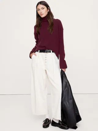 Relaxed Cashmere Turtleneck Sweater | Banana Republic (CA)