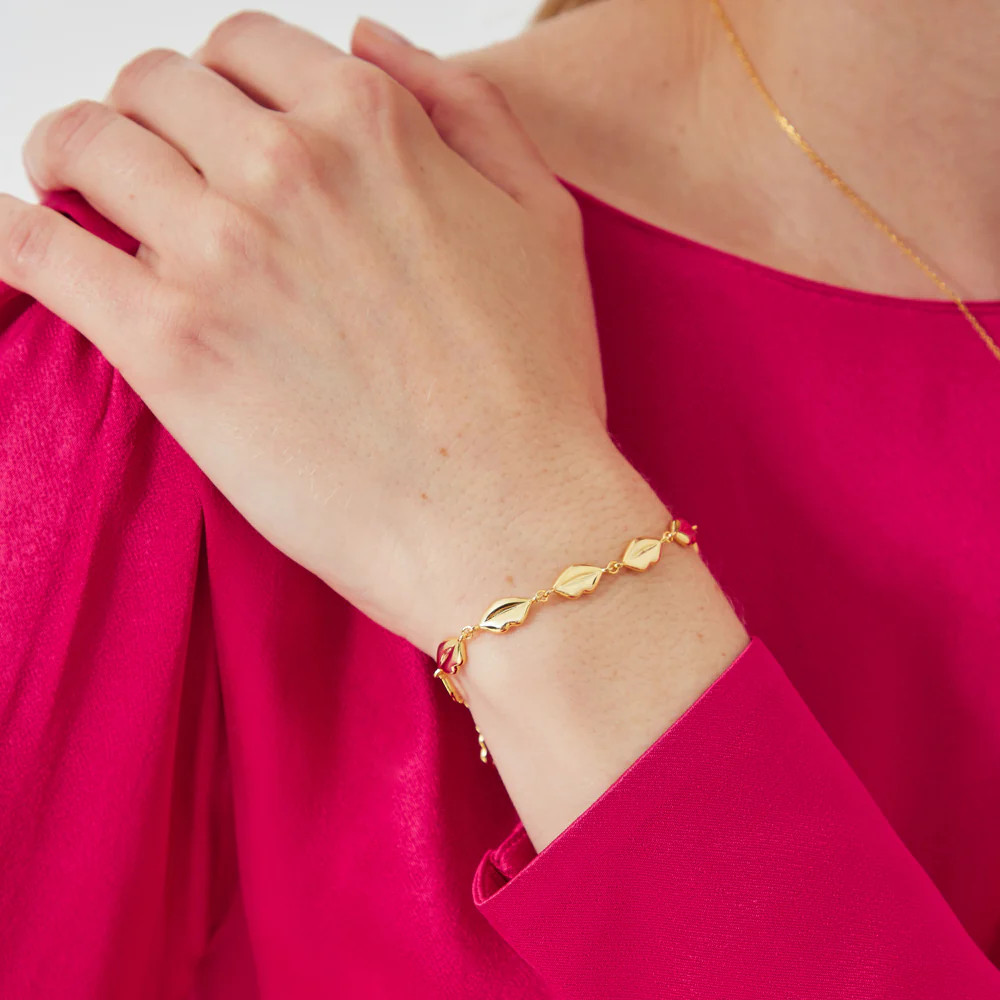 14K GOLD PLATED LUNA LIP BRACELET | Lulu Guinness (UK)