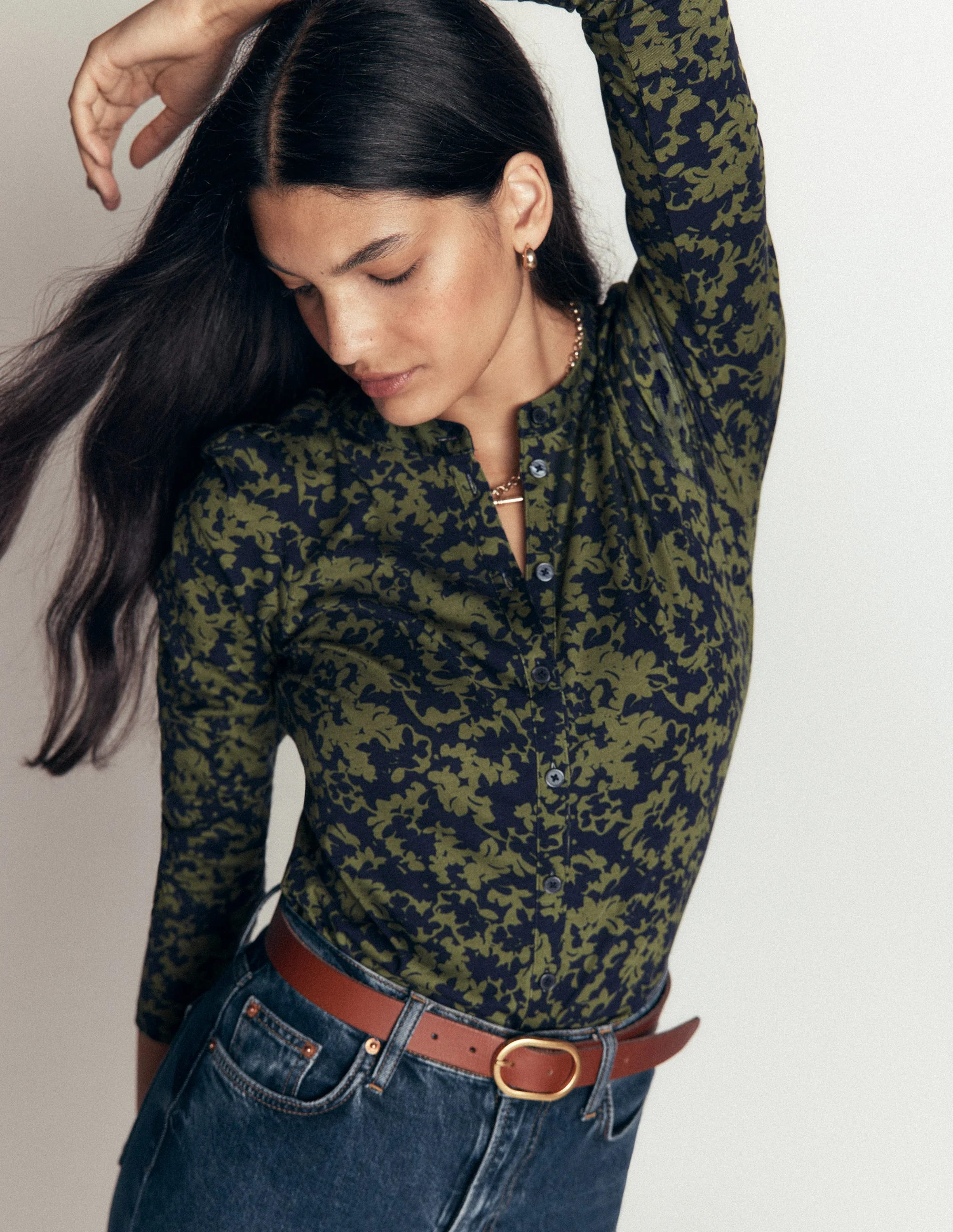Boden Women's Supersoft Puff Sleeve Shirt in Green | Size 8 | Boden (US)