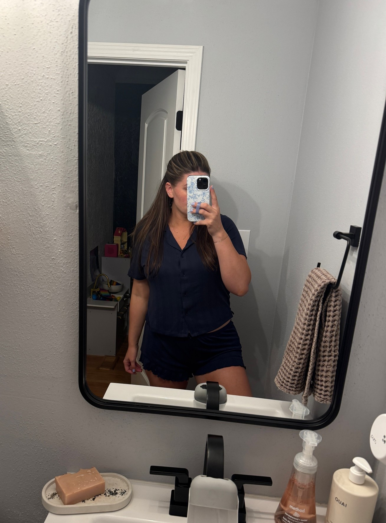 Run to grab this $25 jammies set. I’m in a medium!

#LTKFindsUnder50