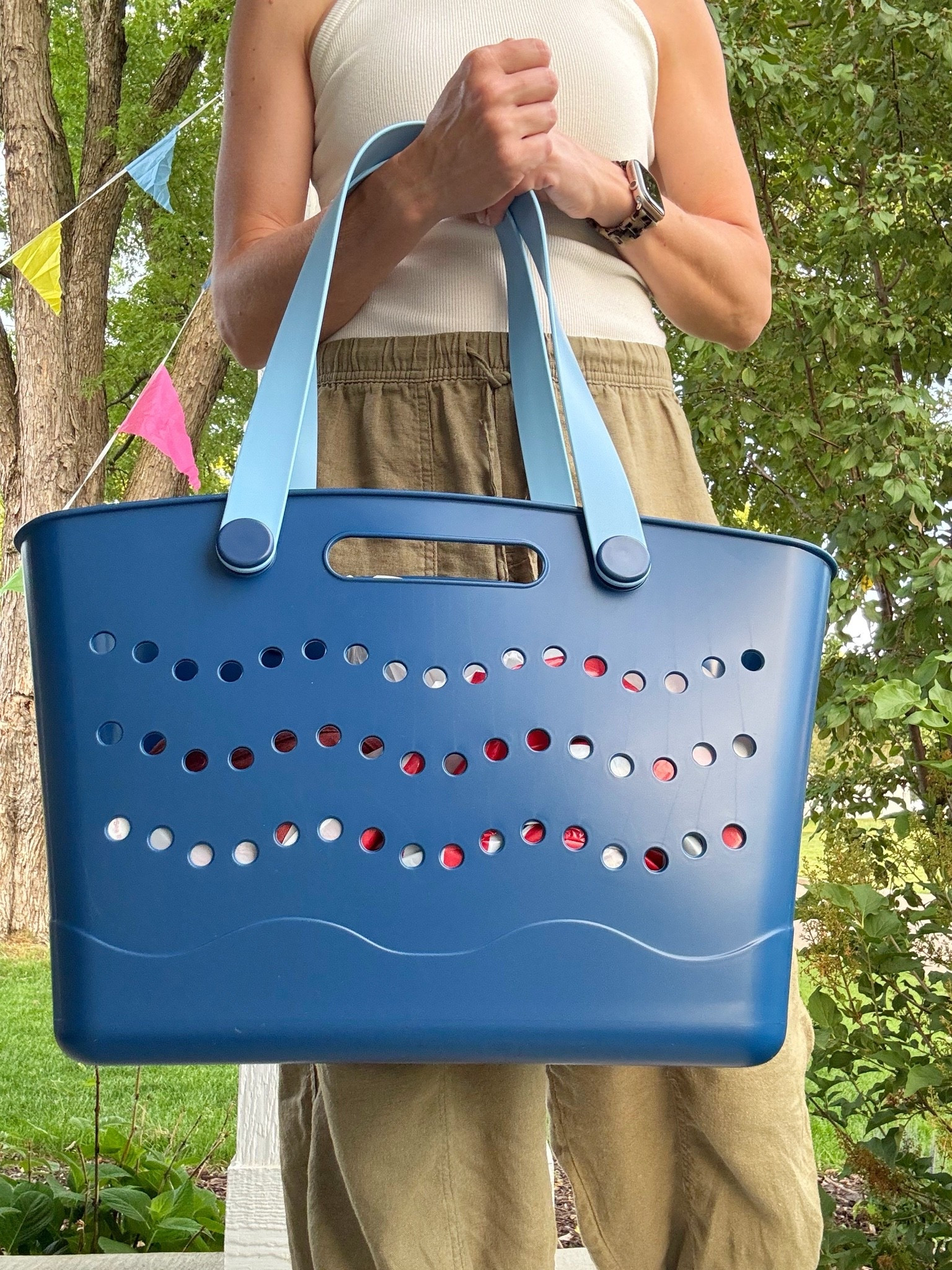 Why spend hundreds on bogg bags when you can get this for $15?! @Target #ad
