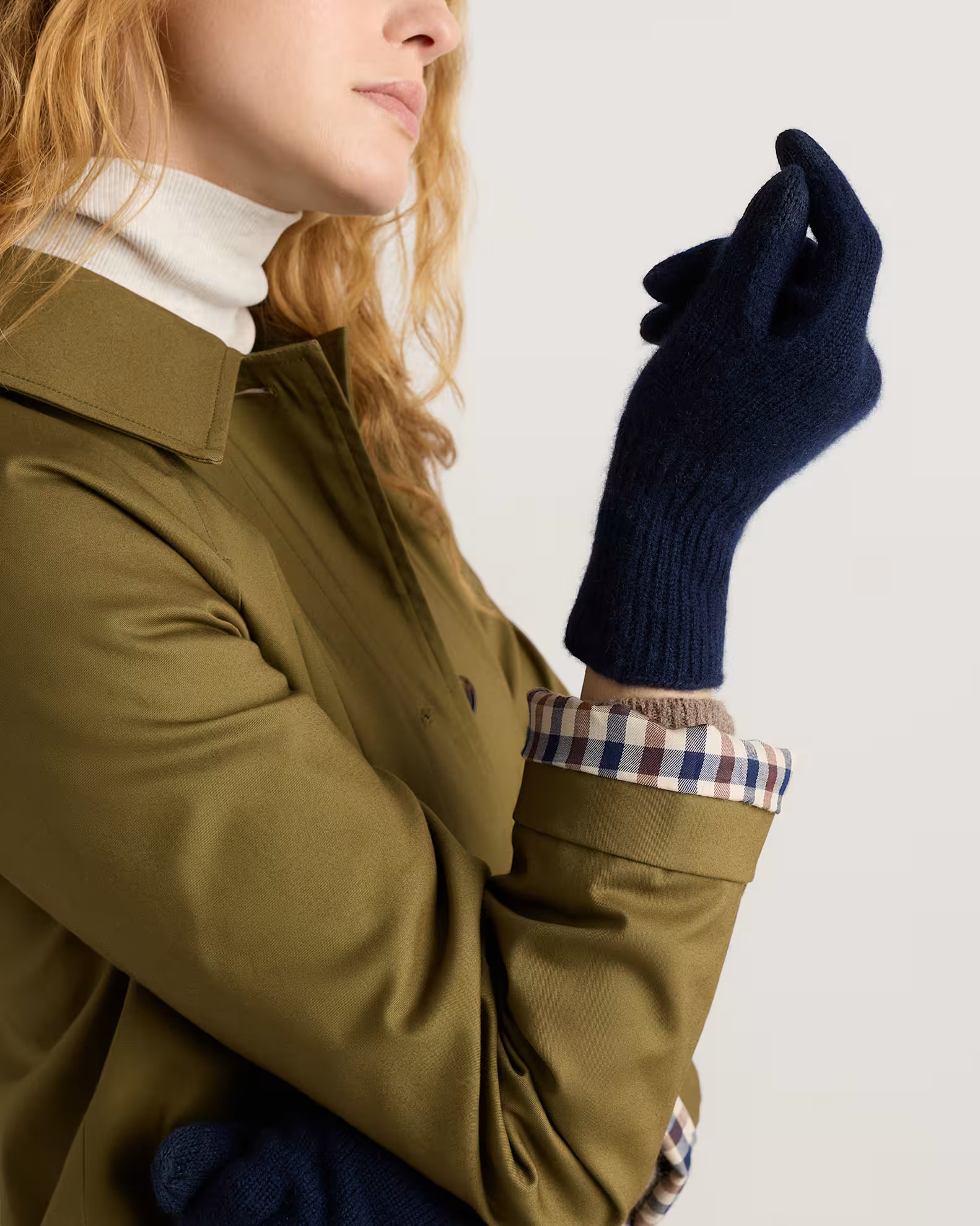 Cashmere Gloves | Quince in True Navy | Quince