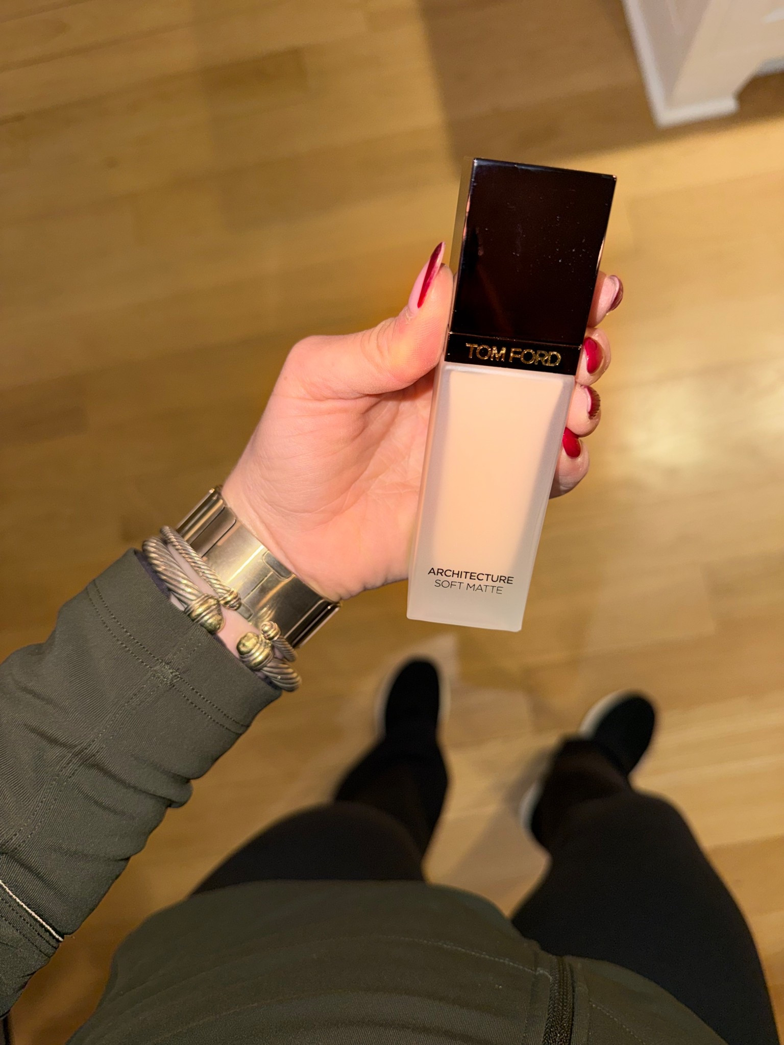 I don’t try many foundations… but when I do, they have to survive oily, acne-prone skin. This one stays fresh, looks natural, and wears beautifully all day. Consider me influenced ✨

Got the 4.7 cool beige

#LTKvlog #LTKBeauty #LTKgrwm