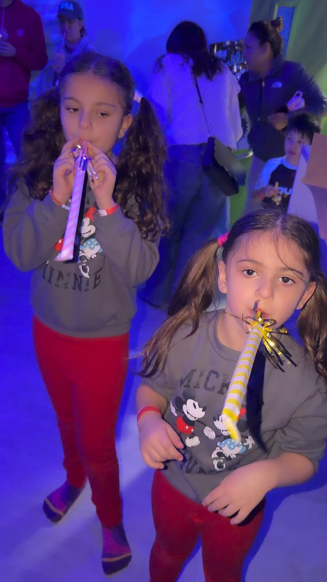 Girls Mickey Mouse outfit 🩶♥️

#LTKHoliday #LTKKids #LTKGiftGuide