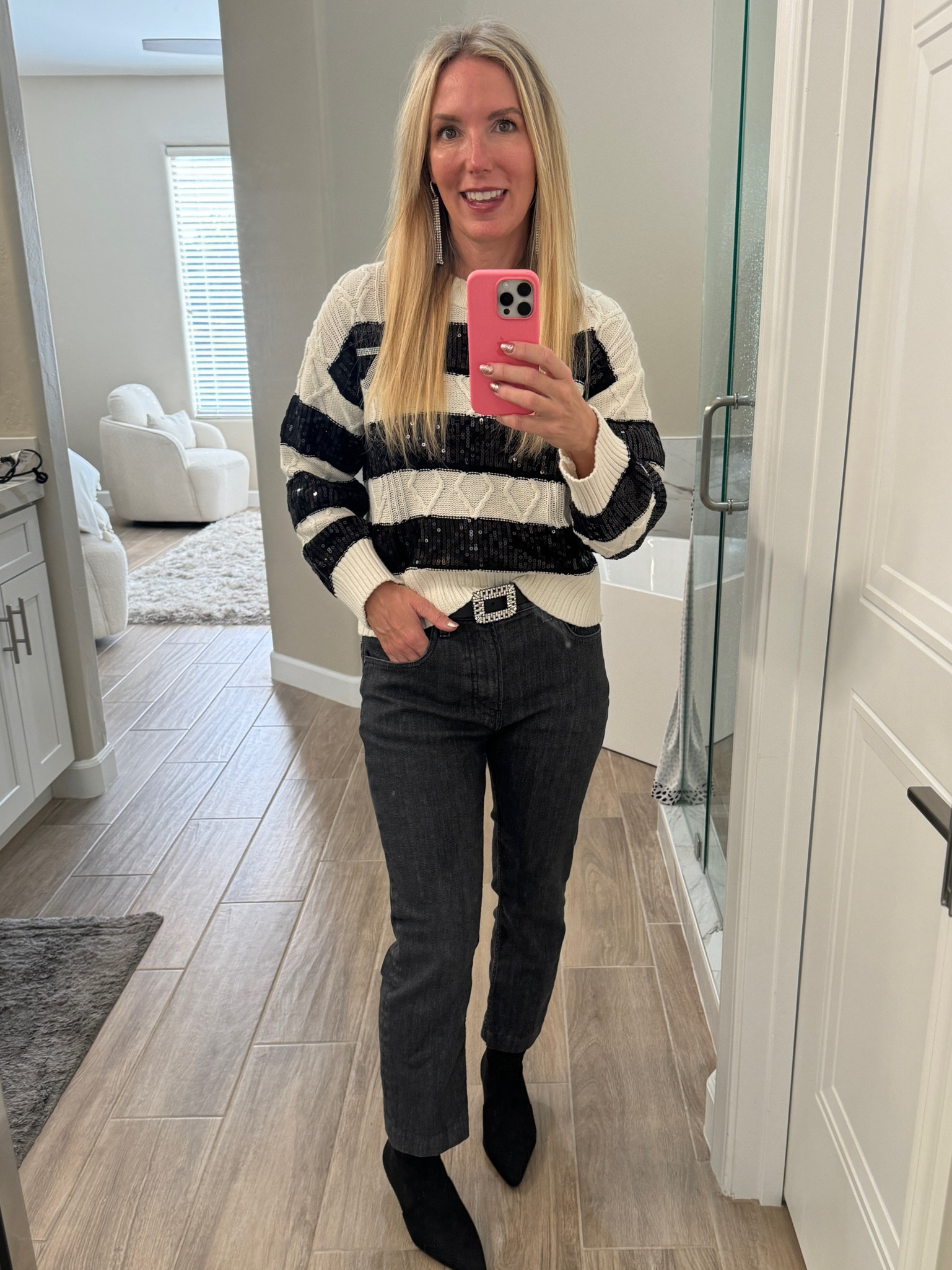 Ready for shopping? I’ve got you!

#LTKStyleTip #LTKHoliday #LTKTravel