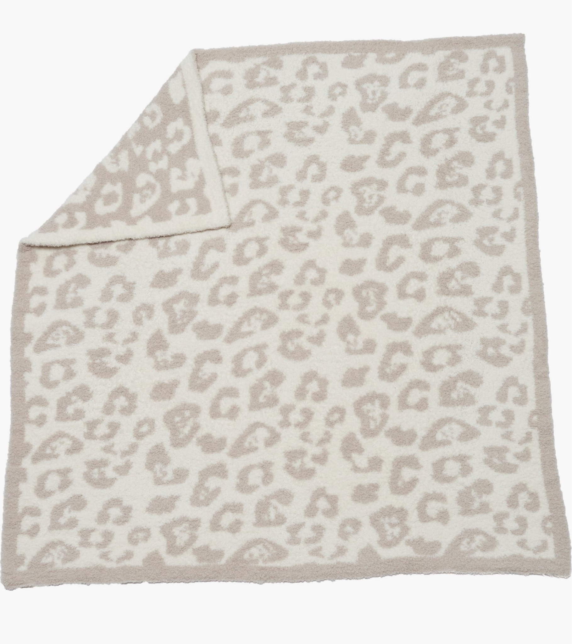 These are softest, coziest blankets! Everyone in our house LOVES these - kids and dogs included! On sale with no code needed. Make a great gift for anyone! 

#LTKBaby #LTKFamily #LTKKids