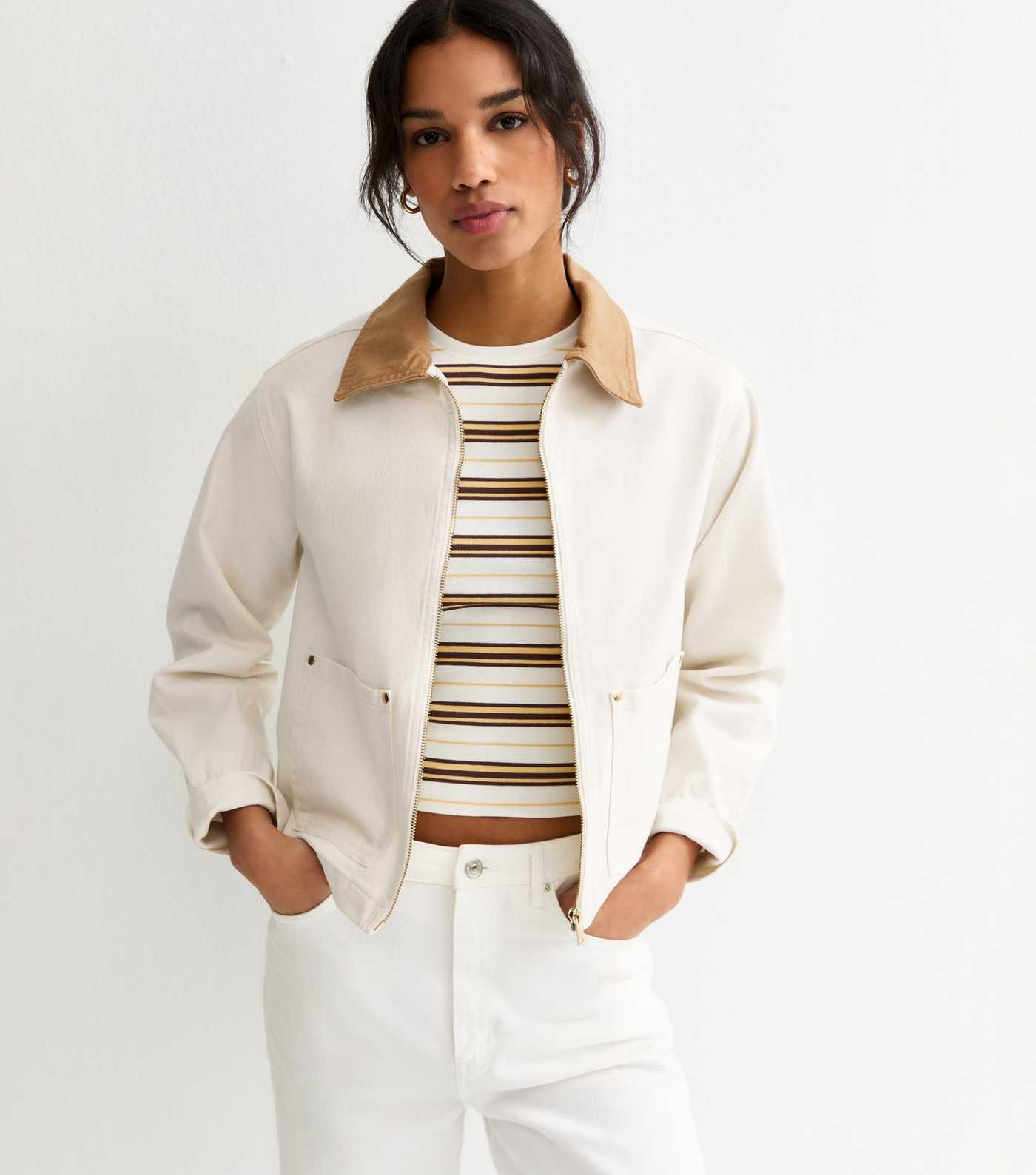 Off White Contrast Collar Barn Jacket | New Look | New Look (UK)