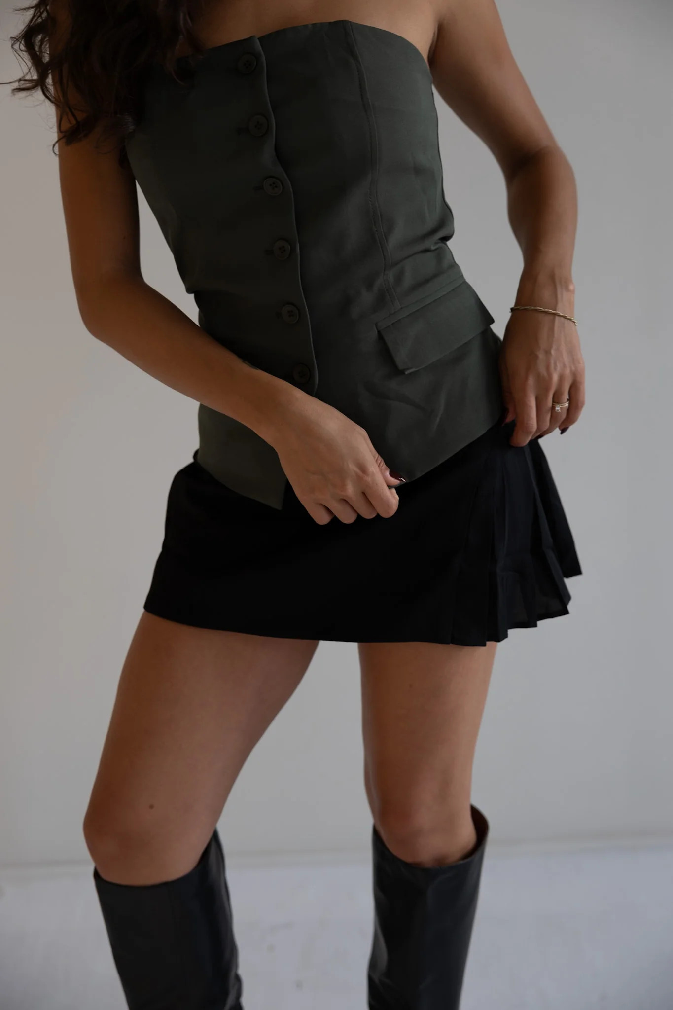 Midnight Pleated Detail Mini Skirt | Ardire Collection
