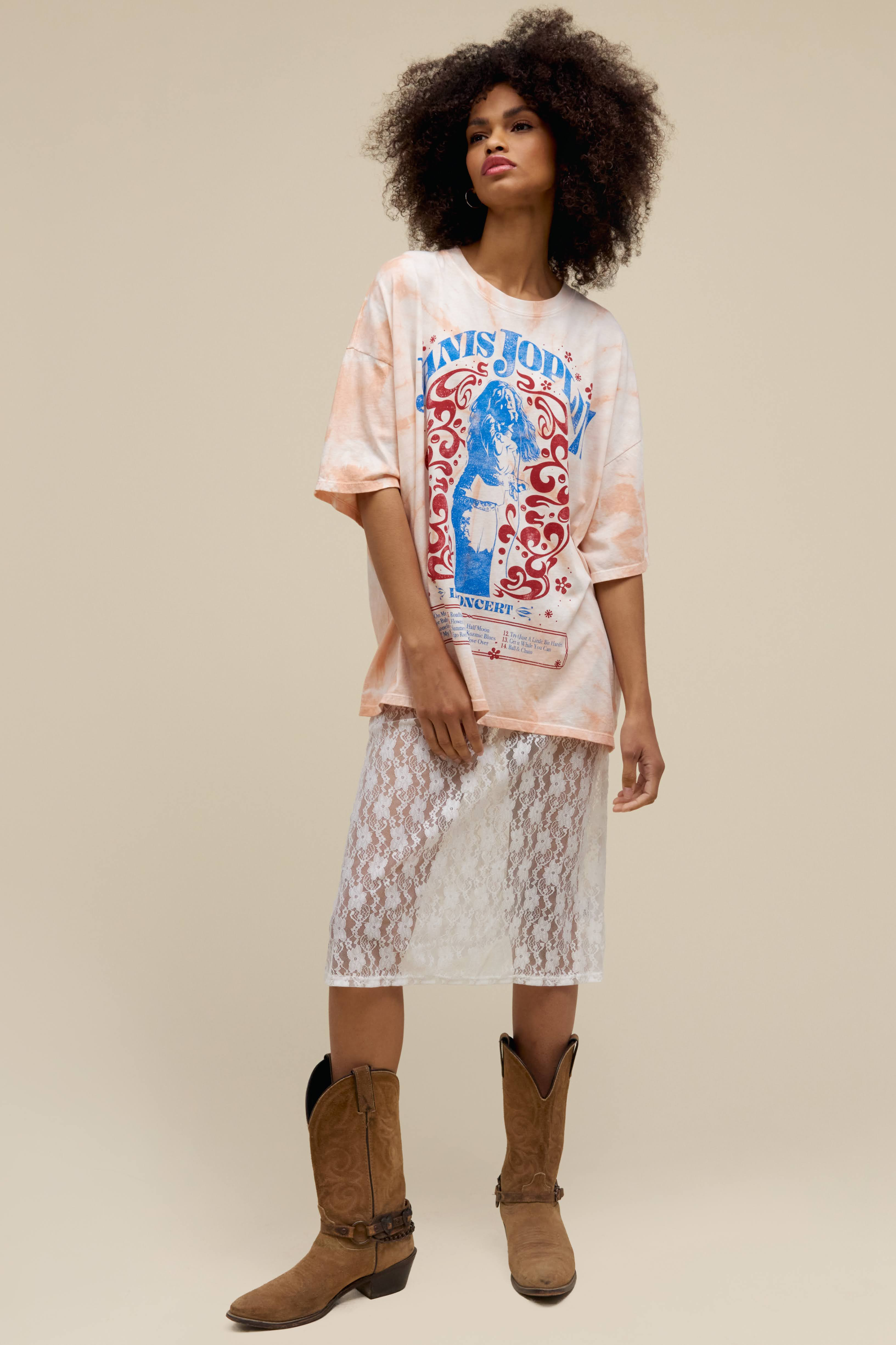 Janis Joplin in Concert OS Tee | Daydreamer