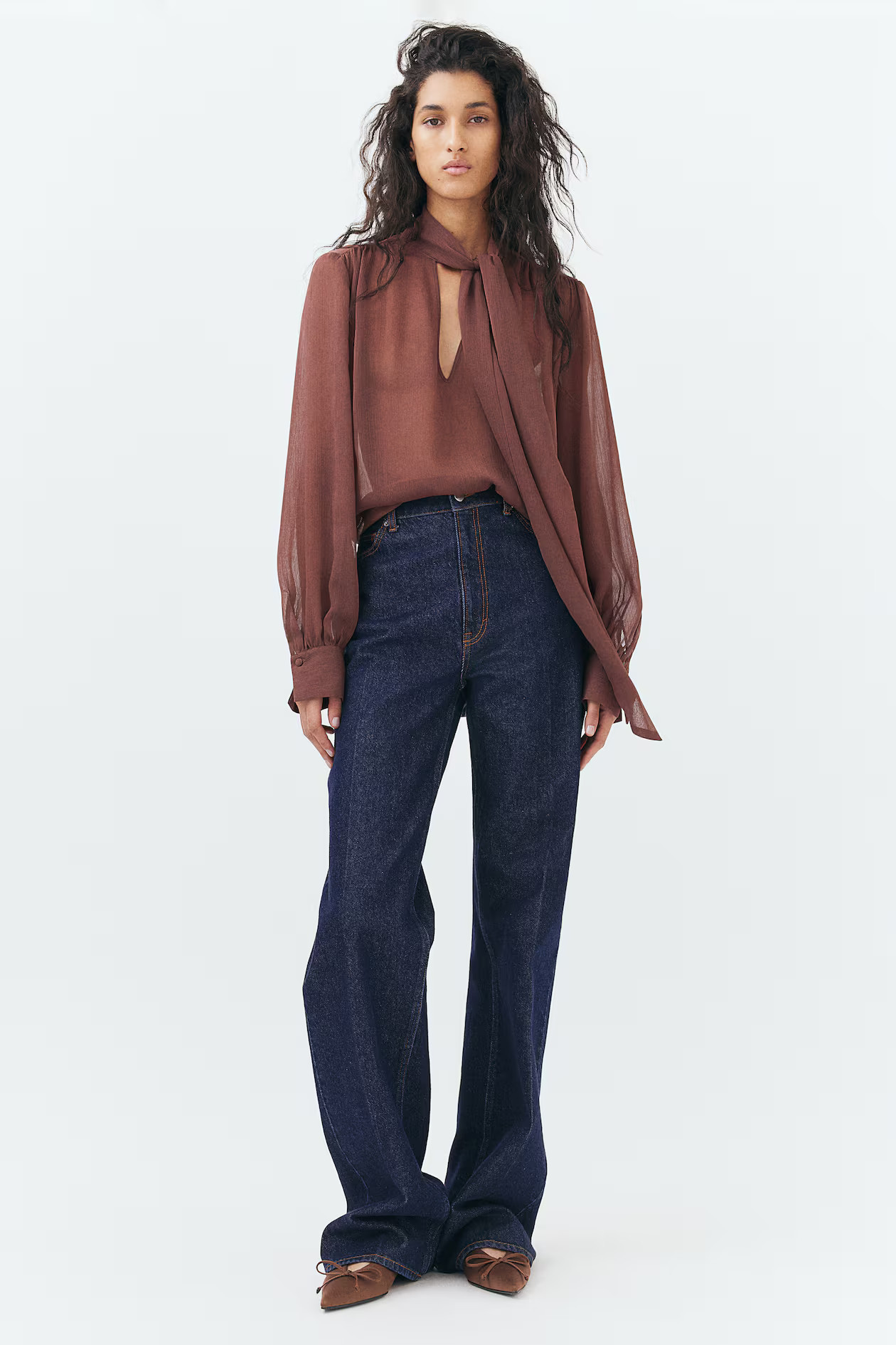 Tie-neck chiffon blouse | H&M (UK, MY, IN, SG, PH, TW, HK)