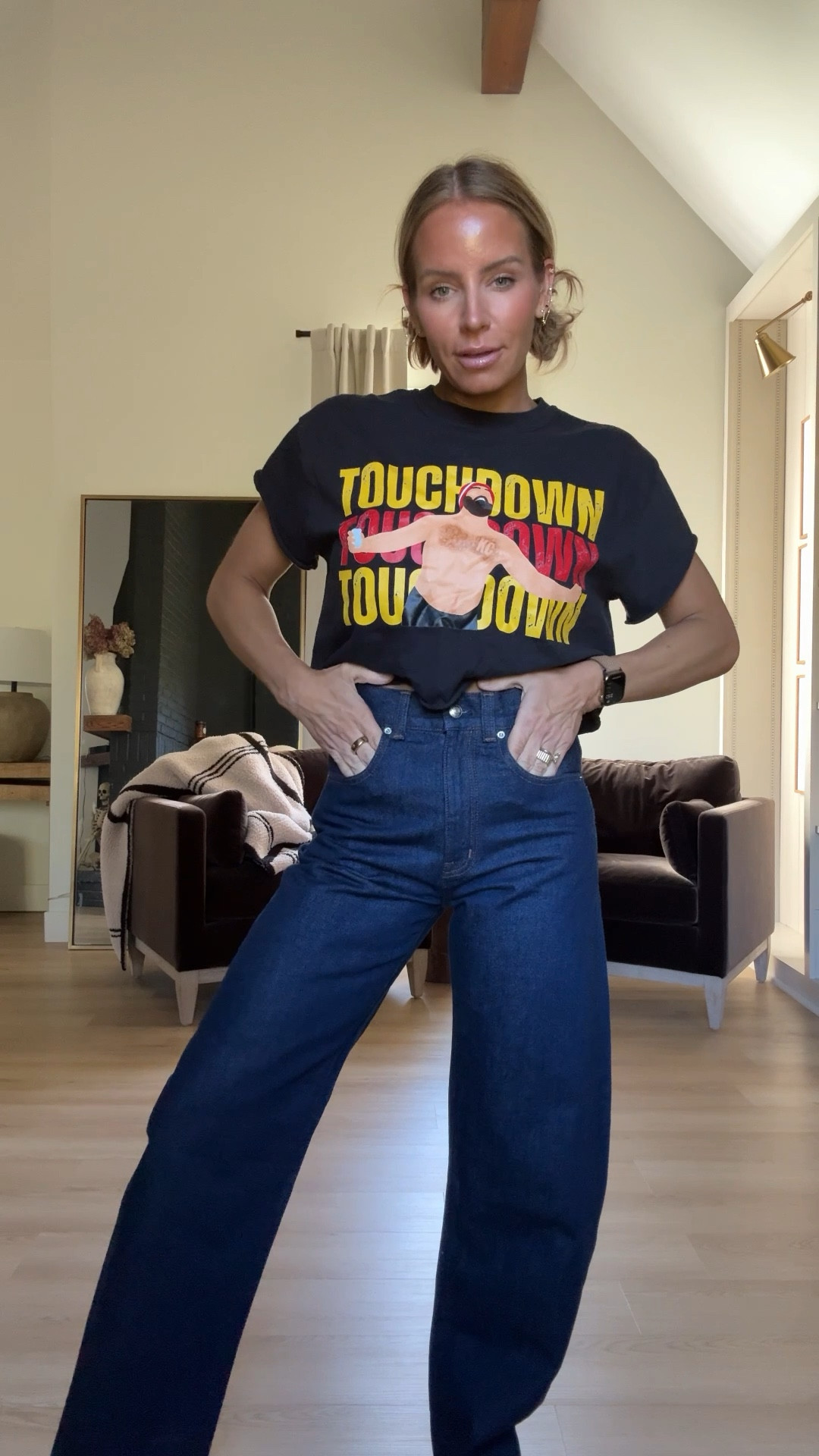 Part 8 i’ve been trying on all of my denim to see if I still like them!

1) Levi’s size 25x30
2) Free people size 26
3) Madewell size 25
4) Levi’s size 27x26 (these are the cropped original 501)

#LTKOver40