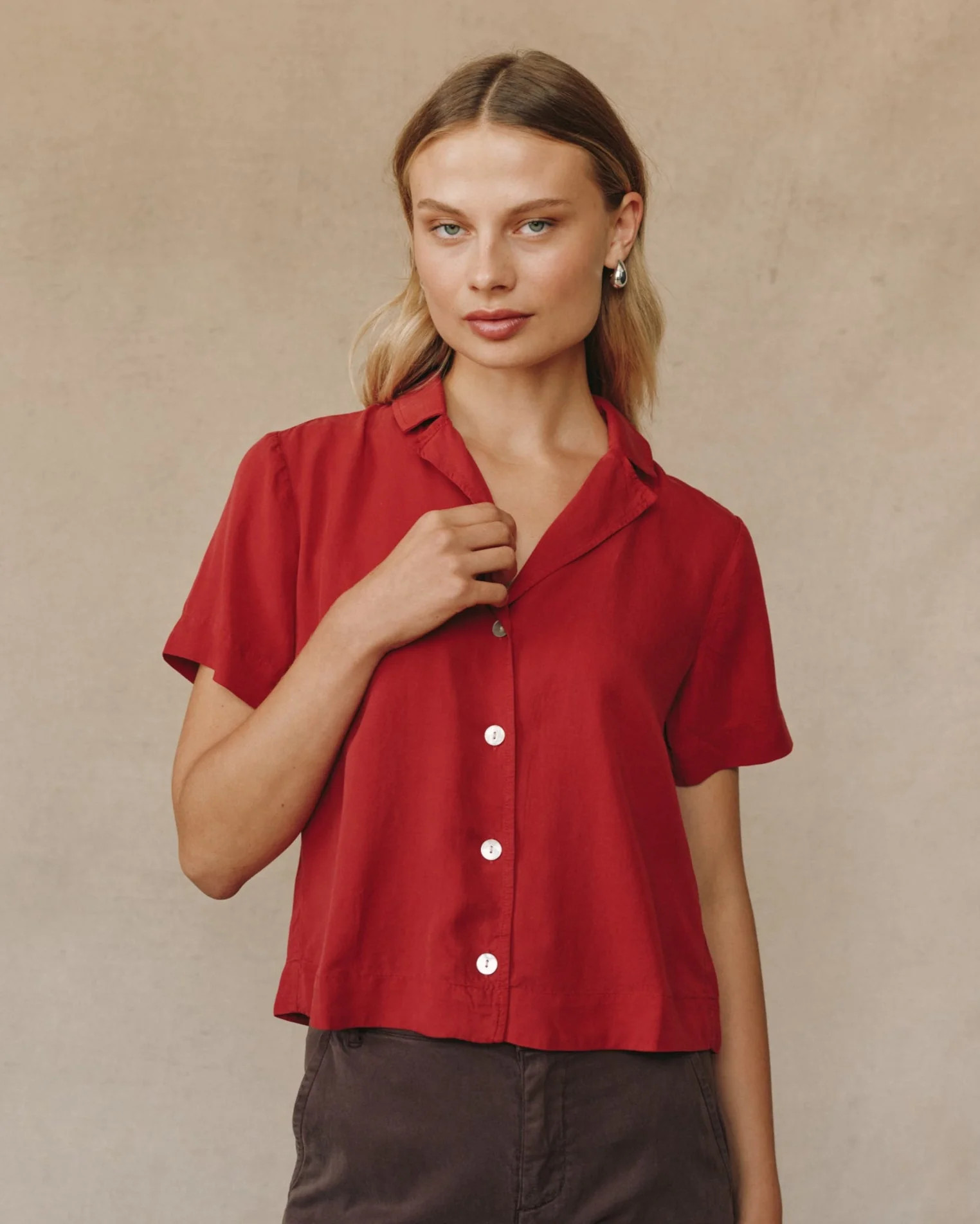 Short Sleeve Flowy Button Down - Ruby Red - Bella Dahl | Bella Dahl