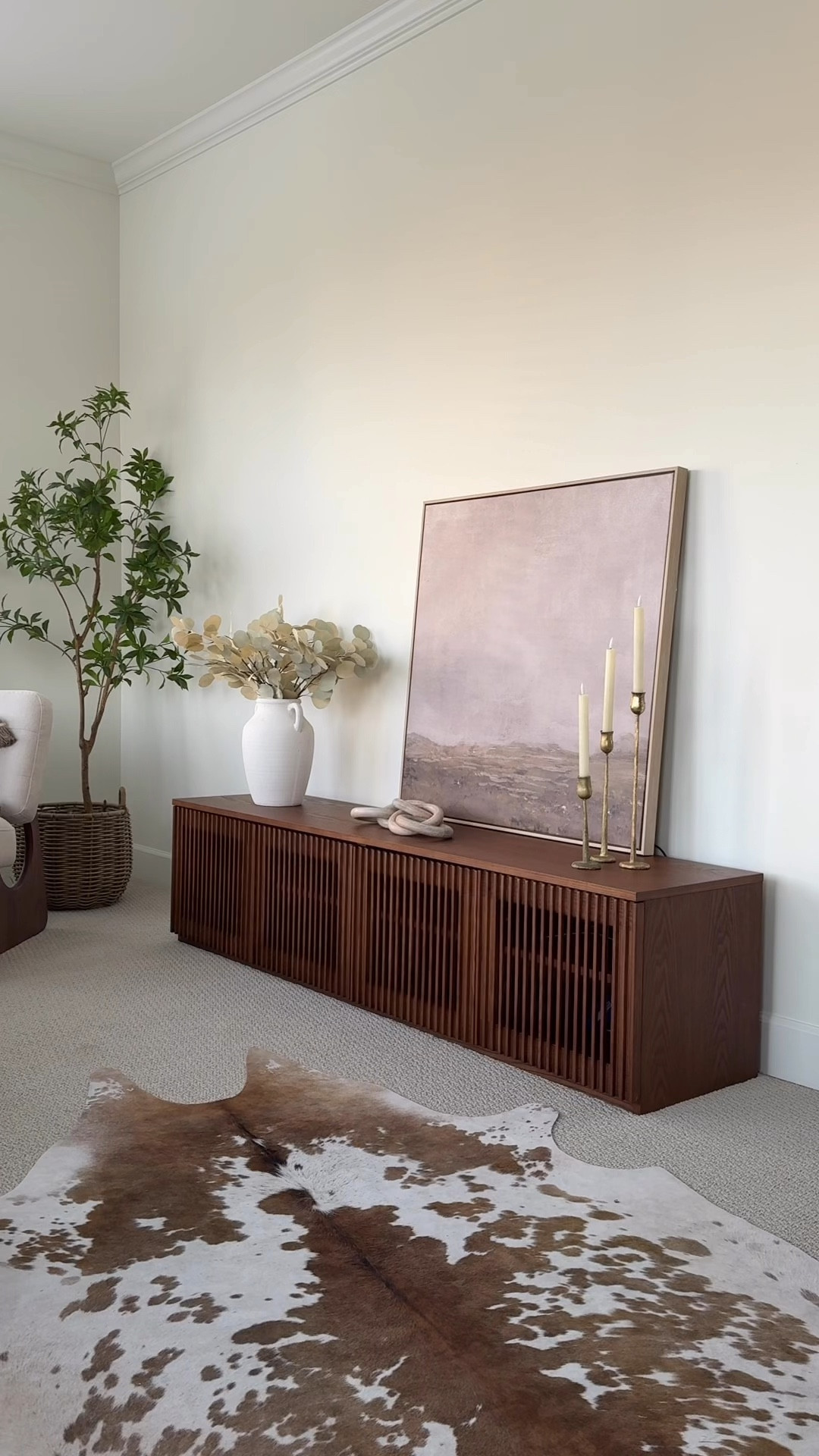 Sharing a peek into our downtown apartment, where we recently added this stunning media console gifted by @Hernest_official. We’re absolutely in love! Their designer-inspired pieces offer both style and quality at an amazing price—perfect for adding that elevated look to any space. ✨

If you’re looking to transform your home, definitely check them out for versatile, stylish finds! Link in stories and bio! Use Code RCHL to get an extra 15% off sitewide. ✨



#Hernestofficial #ApartmentStyle #InteriorDesignIdeas #HomeMakeover #StylishFurniture #ElevateYourSpace

#LTKVideo #LTKHome