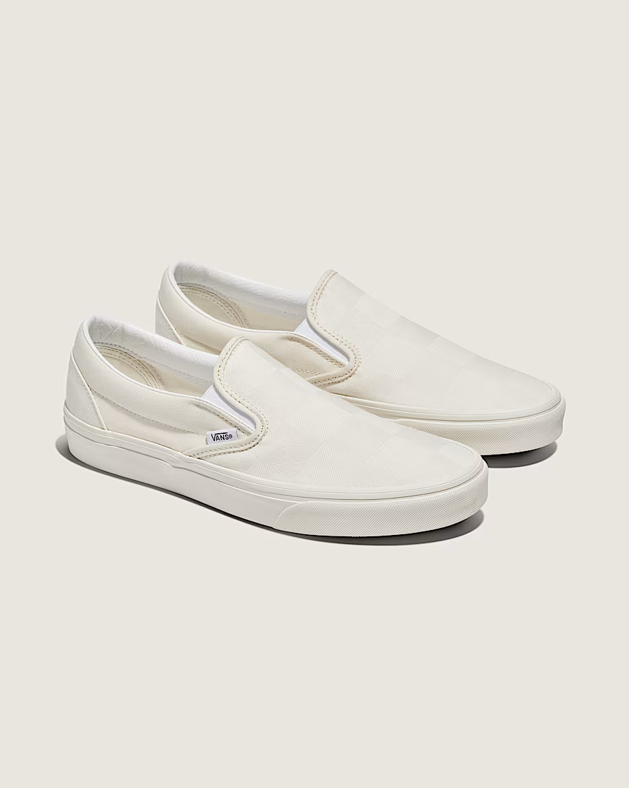 Classic Slip-On Checkerboard Shoe | Vans (US)