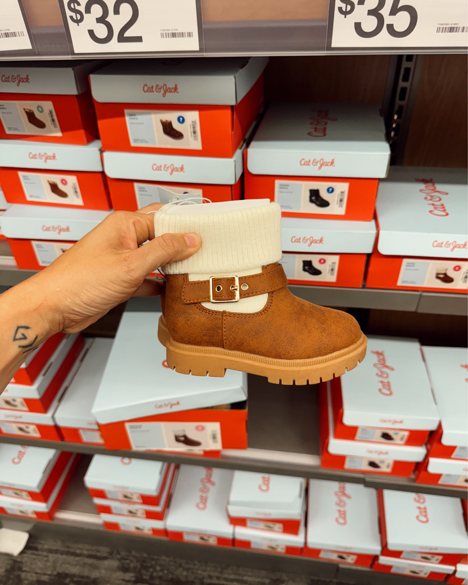 The cutest toddler girl fall boots at Target! 

#fallboots #toddlershoes #targetfinds

#LTKKids #LTKSeasonal #LTKBaby