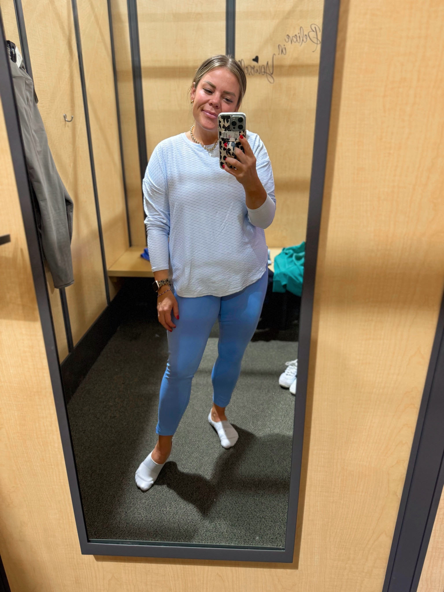 Dicks sporting goods athlesure midsize workout outfit 