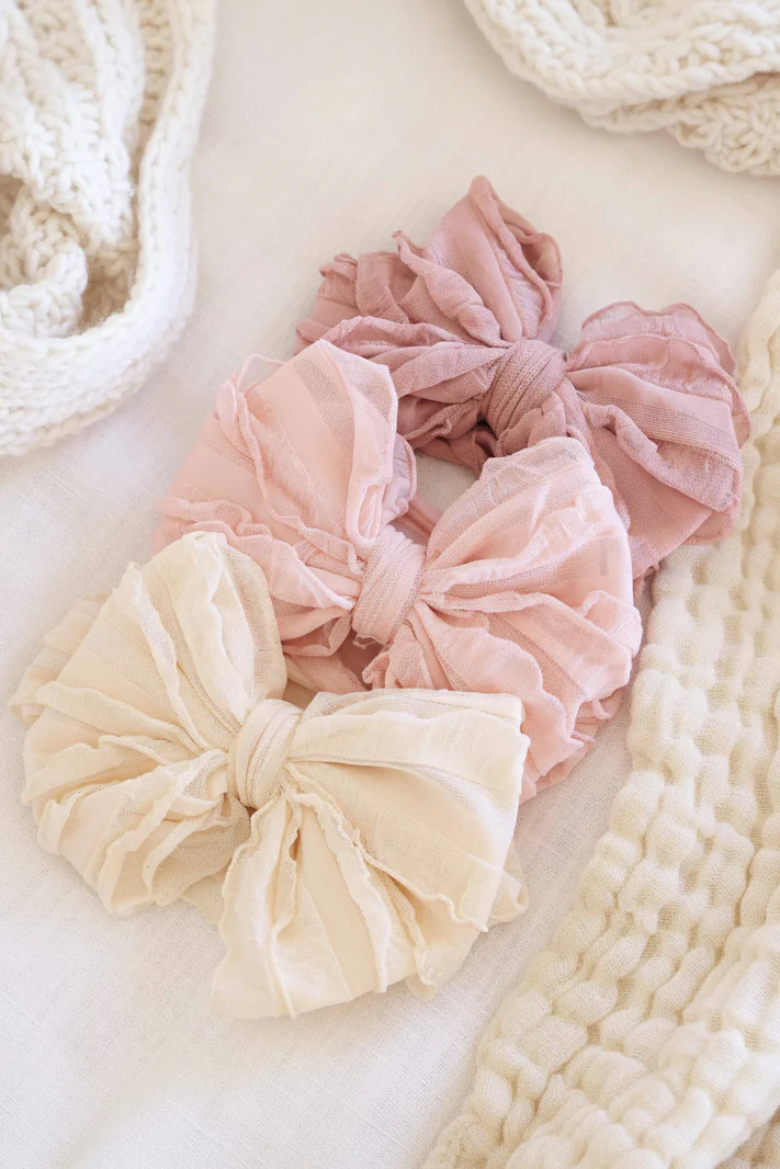 Large Ruffle Knit Bow | Pinks | Caden Lane