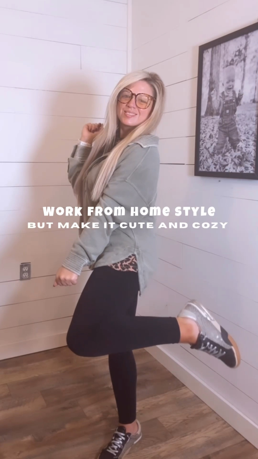 Work from home outfit,  but keep it trendy.
Aerie pullover
Aerie leggings 
Aerie bf tee 


#LTKootd #LTKdayinmylife #LTKgrwm