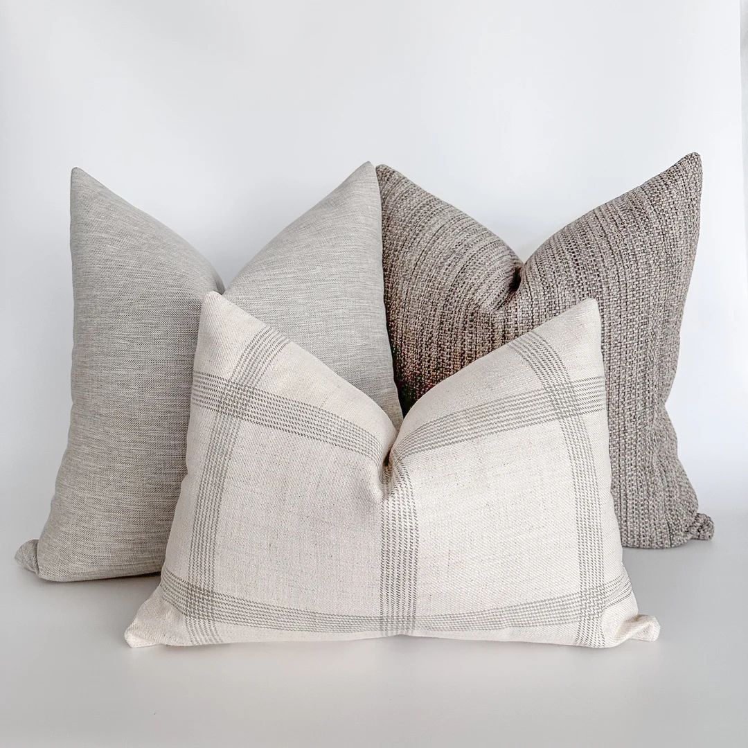 Sandhill Gray Pillow Cover Set, Decorative Pillow Grouping, Designer Pillows, California Casual P... | Etsy (US)