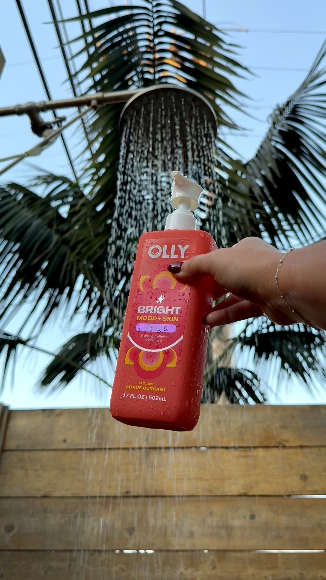#OLLYPartner @ollywellness My new go-to for better mood + better skin. Shop now on here
