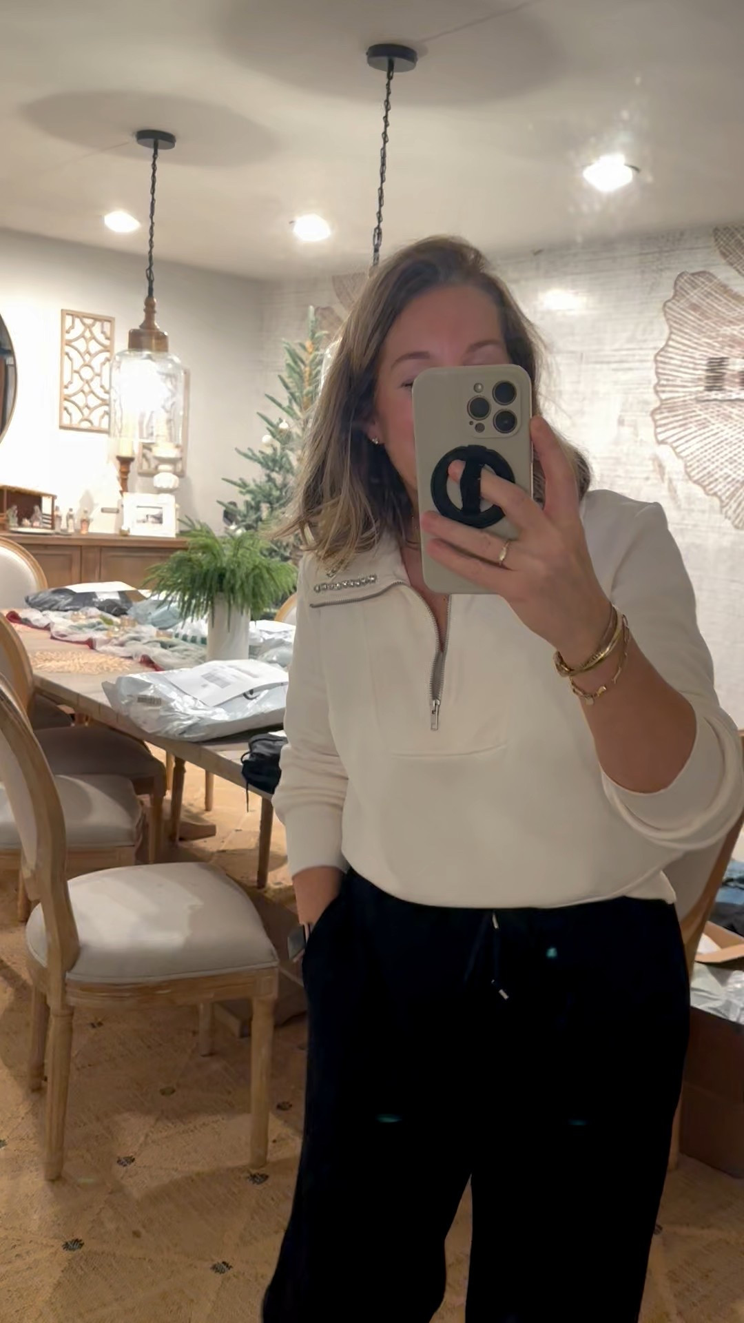 Medium everything! Repurposing this sweatshirt for the home cozy also!! 


#LTKootd #LTKHoliday #LTKOver40