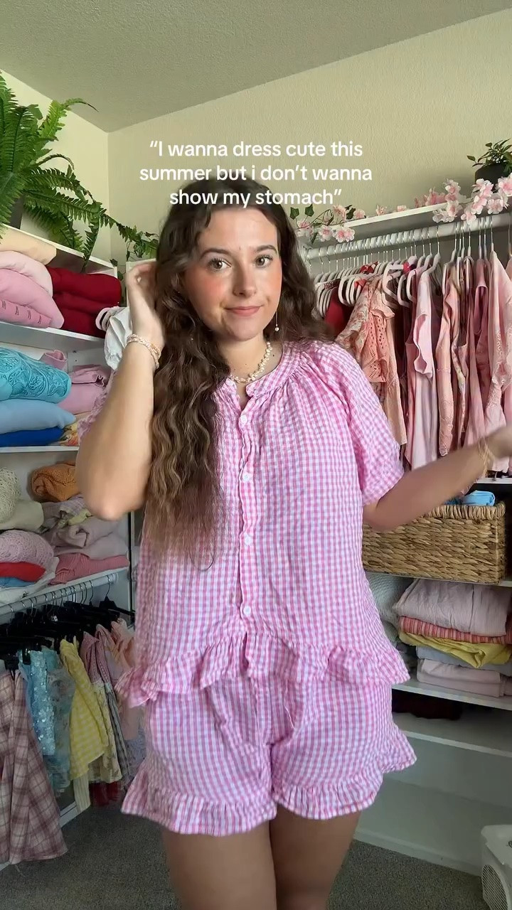 Summer outfits for the girls who don’t wanna show their stomach!
#outfitideas #summeroutfit #fashioninspo #summervibes #outfitinspo