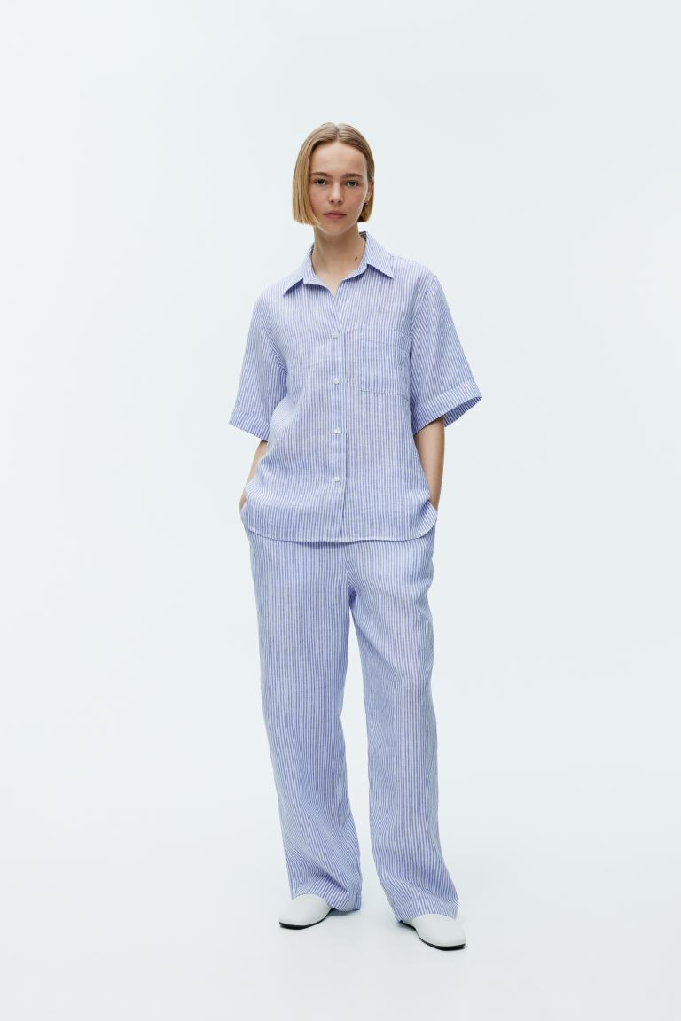 Linen Resort Shirt - Short sleeve - Regular length - Blue/White - Ladies | H&M GB | H&M (UK, MY, IN, SG, PH, TW, HK)
