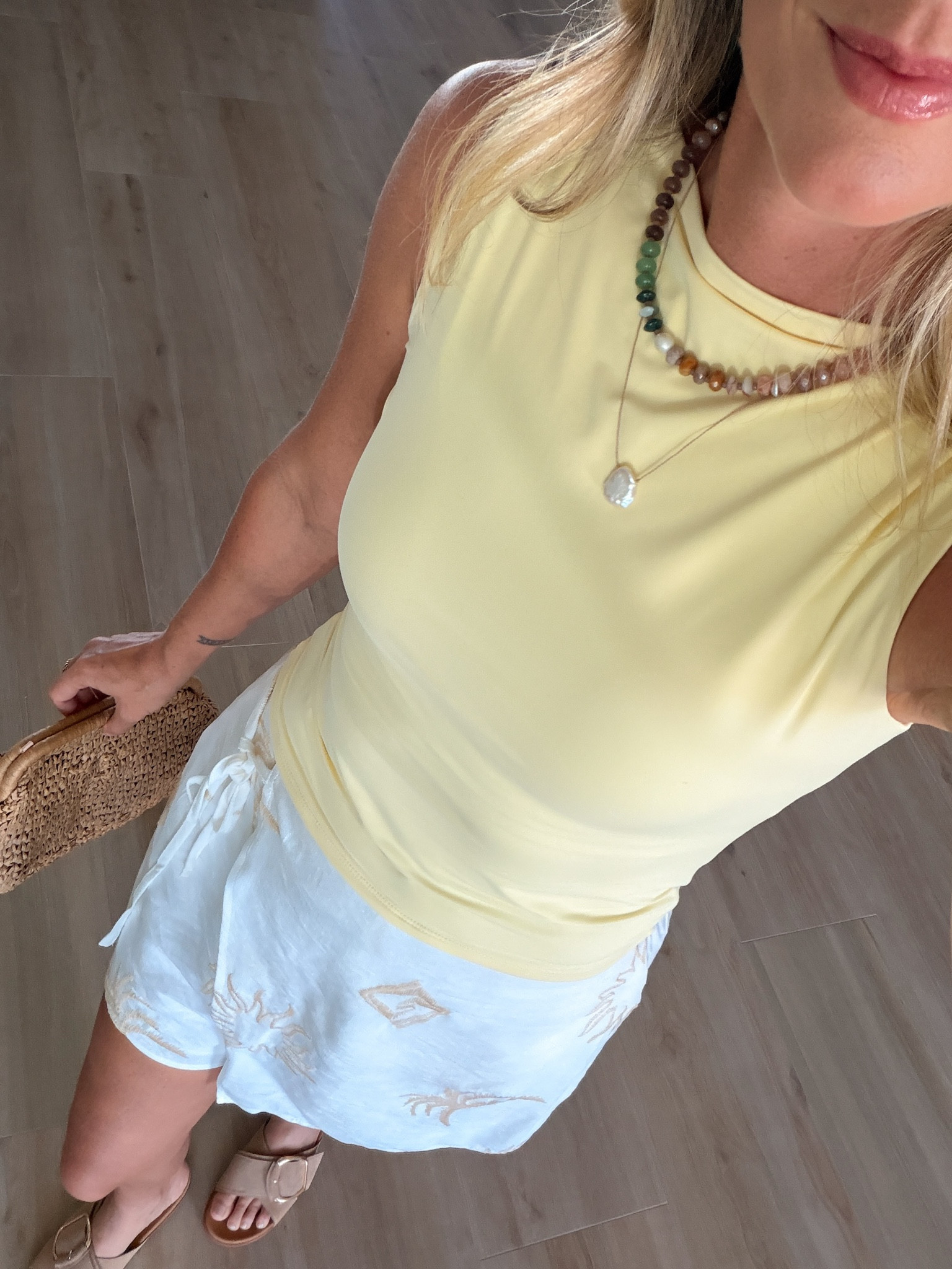 Amazon sleeveless tank top 

#LTKU #LTKSeasonal #LTKootd