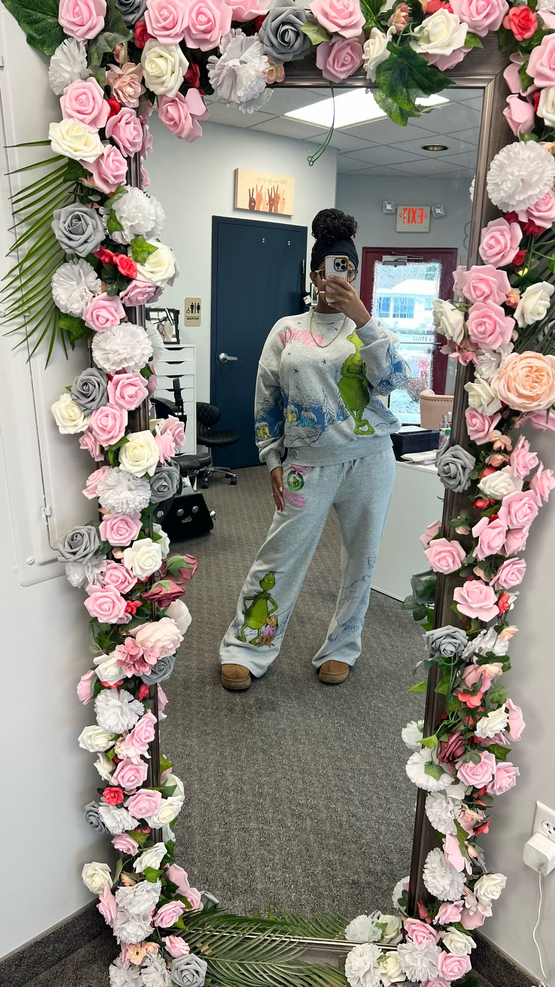 Cozy wide leg soft sweatsuit. Obsessed with my grinch outfit that is also easy to throw on and be put together while at work or as a mom on the go while still in the holiday spirit. I’m wearing a large bottom and medium top. This is an oversized outfitt

#LTKootd #LTKHoliday #LTKmomlife