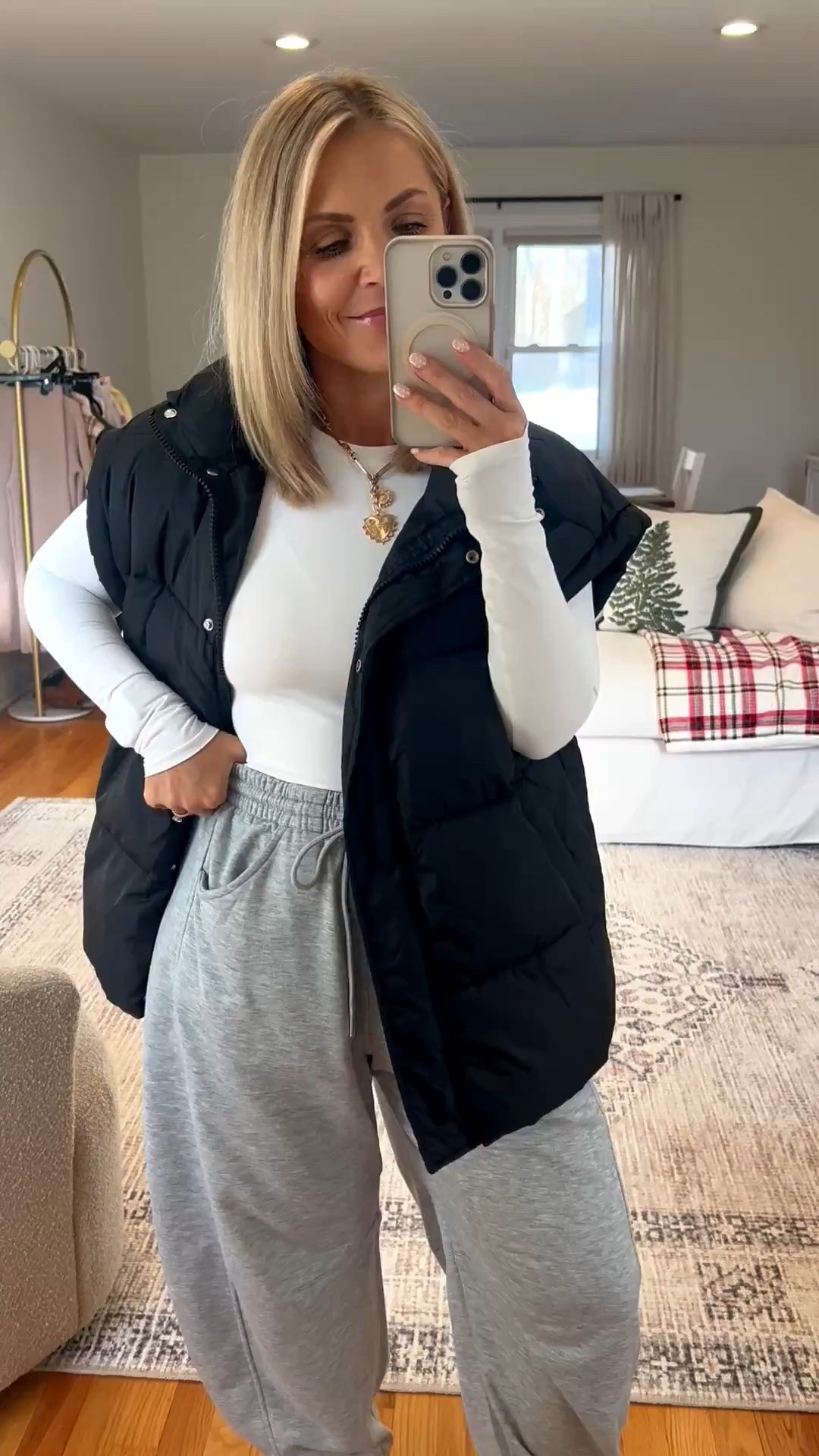 Loving this Amazon casual outfit inspo for winter—perfect for running errands or staying warm at home. Link in bio for all the pieces! 🛒




Amazon winter outfits, casual winter outfit, cozy winter style, Amazon fashion inspo, winter outfit ideas, casual winter look, Amazon clothing haul, winter essentials, affordable winter outfits, comfy winter outfit

#LTKSeasonal #LTKootd