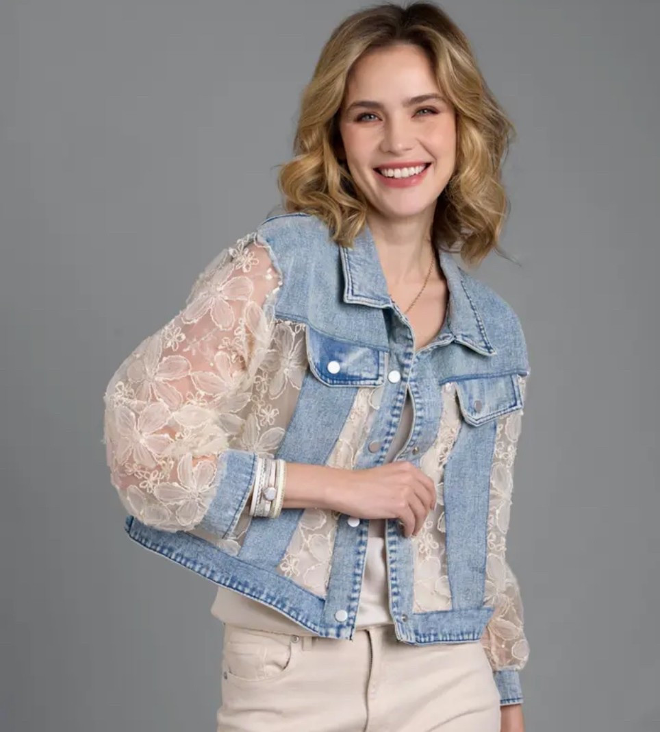 Denim Lace Trucker Jacket 
SAACHI
Current Price $109.97
(49% off)
Comparable value $216.00

#LTKSaleAlert