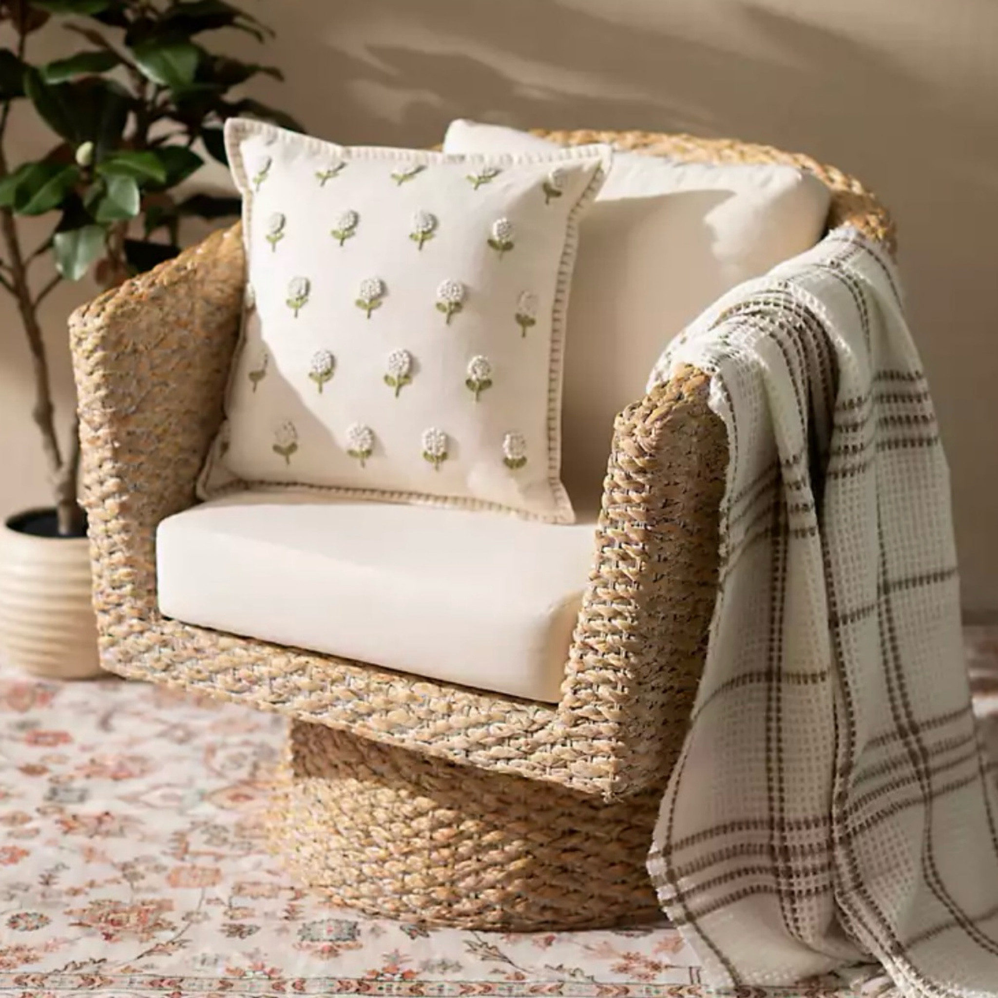 Adorable wicker chair, comfy for outdoor seating in your space 🤍 under $150.

#LTKSeasonal #LTKSaleAlert #LTKHome