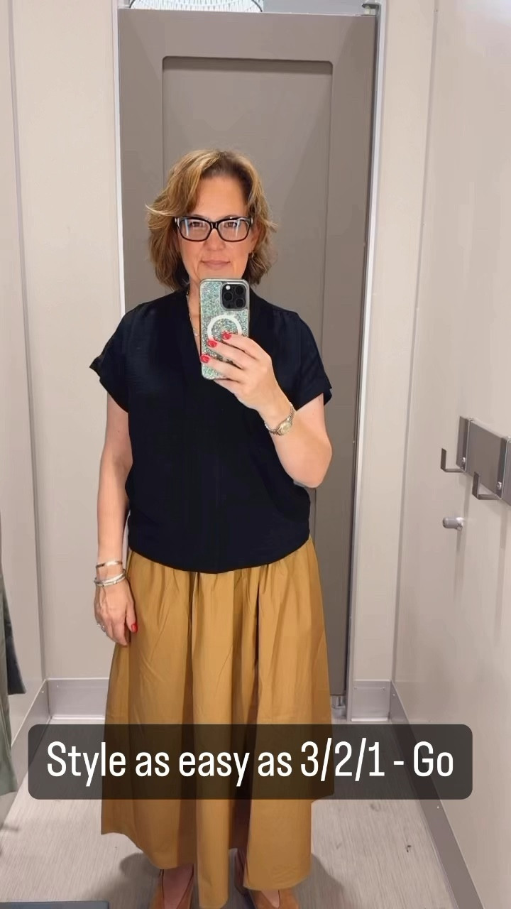 Teacher outfit
What an easy way to get styled.  Turn a maxi from frump to fabulous. Tuck the shirt add a belt and a great bag and go!!!

#LTKFindsUnder50 #LTKWorkwear #LTKStyleTip