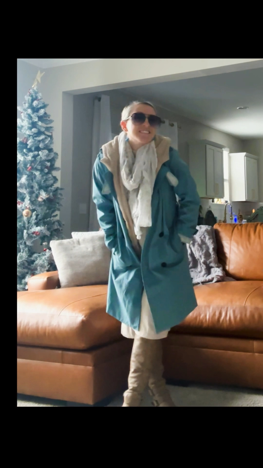 Ootd love this coat and this vest is one of the best during the winter! ❄️❄️❄️