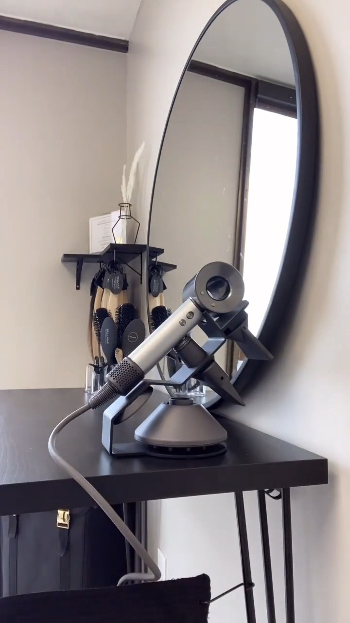 Dyson Supersonic Professional Hair Dryer  ✨

Using the Dyson Pro hair dryer for fast, smooth, frizz-free blowouts. Lightweight, powerful airflow, and perfect for everyday styling or salon use.

Linked my exact Dyson dryer + attachments 🖤

#LTKBeauty #LTKHome #LTKdayinmylife