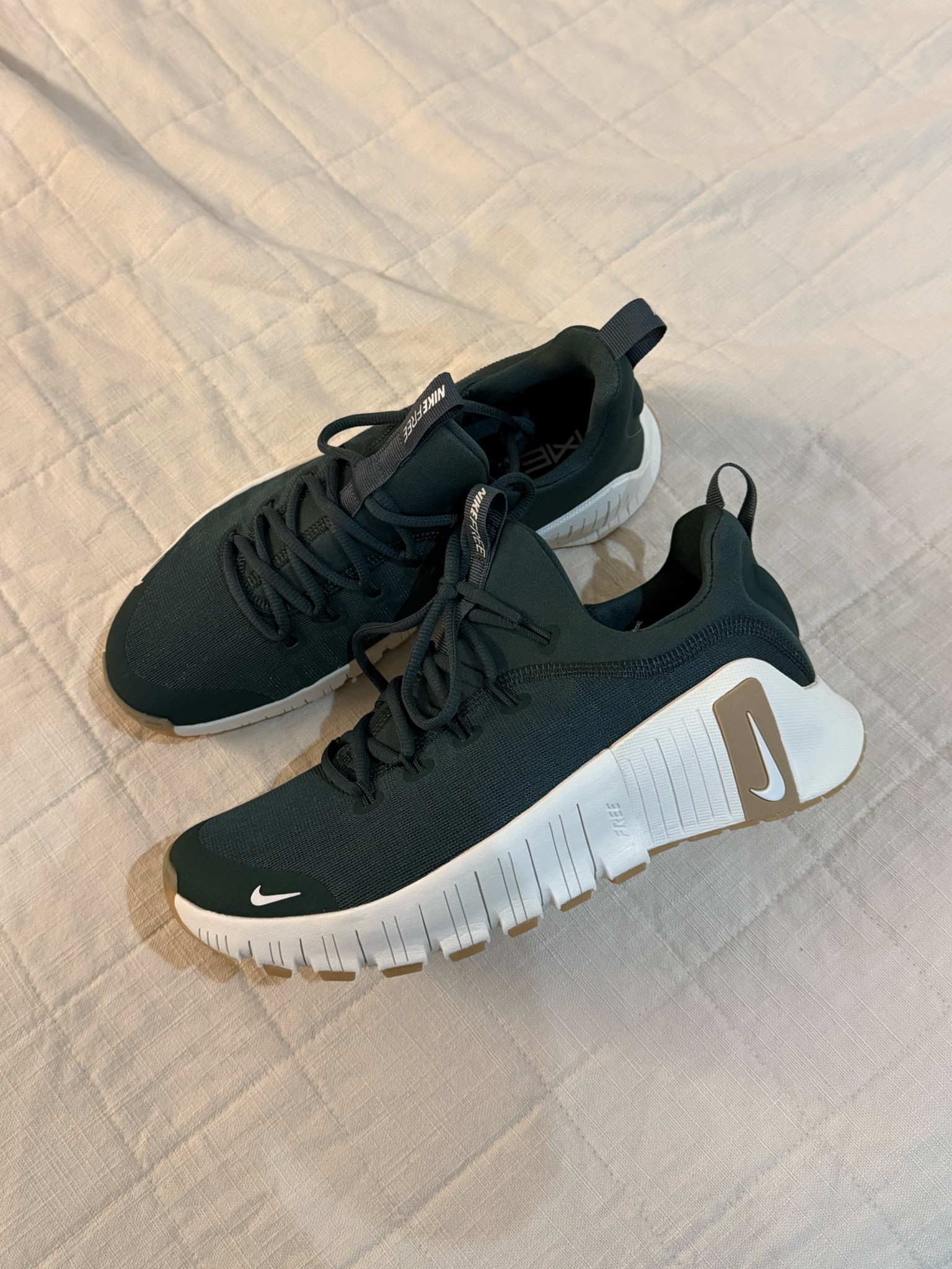 Descubrí los zapatos mas cómodos para hacer glúteos/piernas en el gym 😍

#LTKStyleTip #LTKActive #LTKFitness