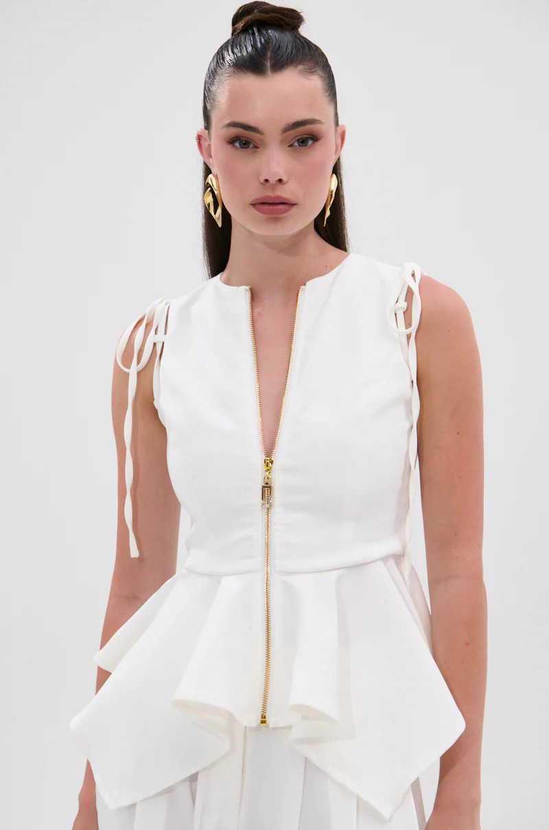 AKIRA Peplum Front Zip Sleeveless Blouse | White | Size Large | AKIRA